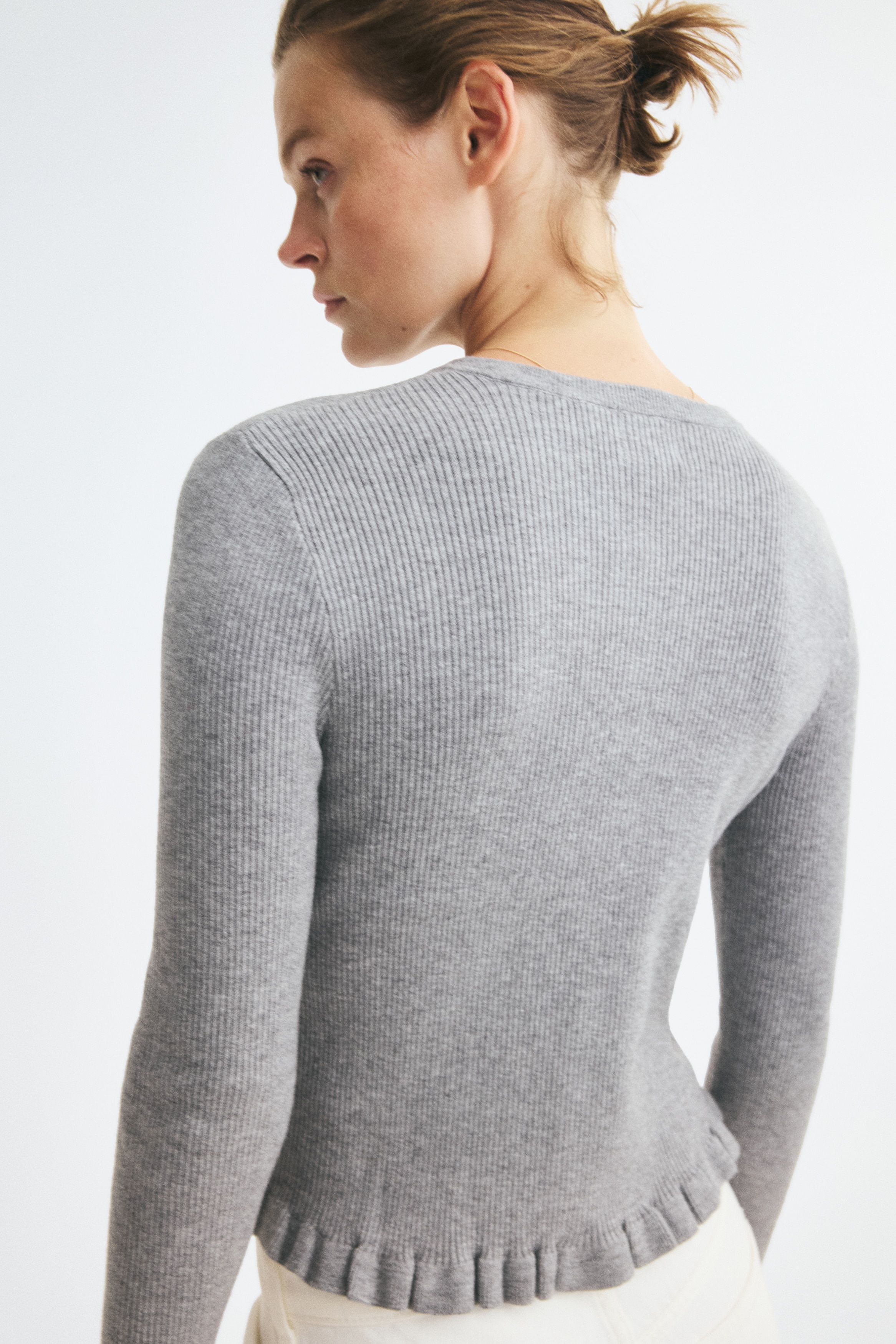 Ruffled Rib-Knit Cardigan - thumbnail 4