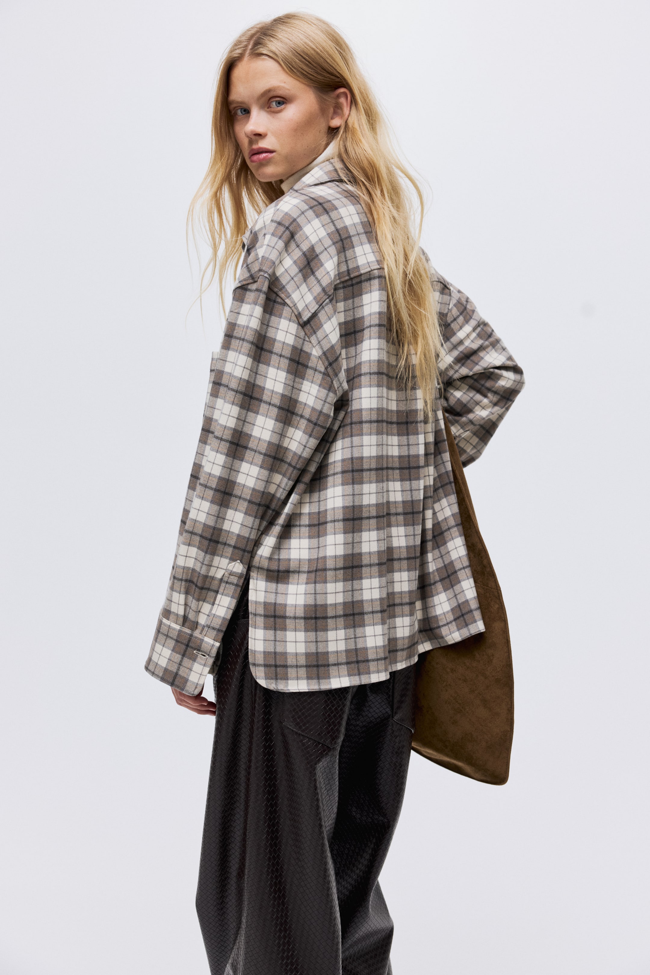 查看大圖: 加大碼法蘭絨襯衫 - 米色/格紋 - Ladies | H&M HK 4