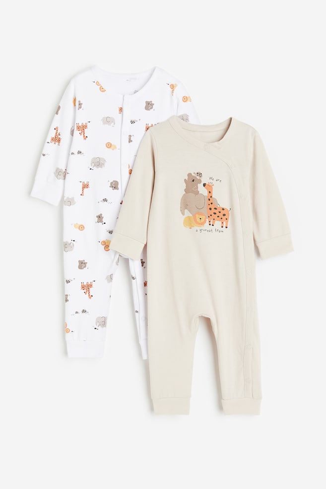 Lot de 2 pyjamas à motif en coton - Beige/girafe/Blanc/dinosaures/Rouge/coccinelle/Bleu foncé/motif - 1