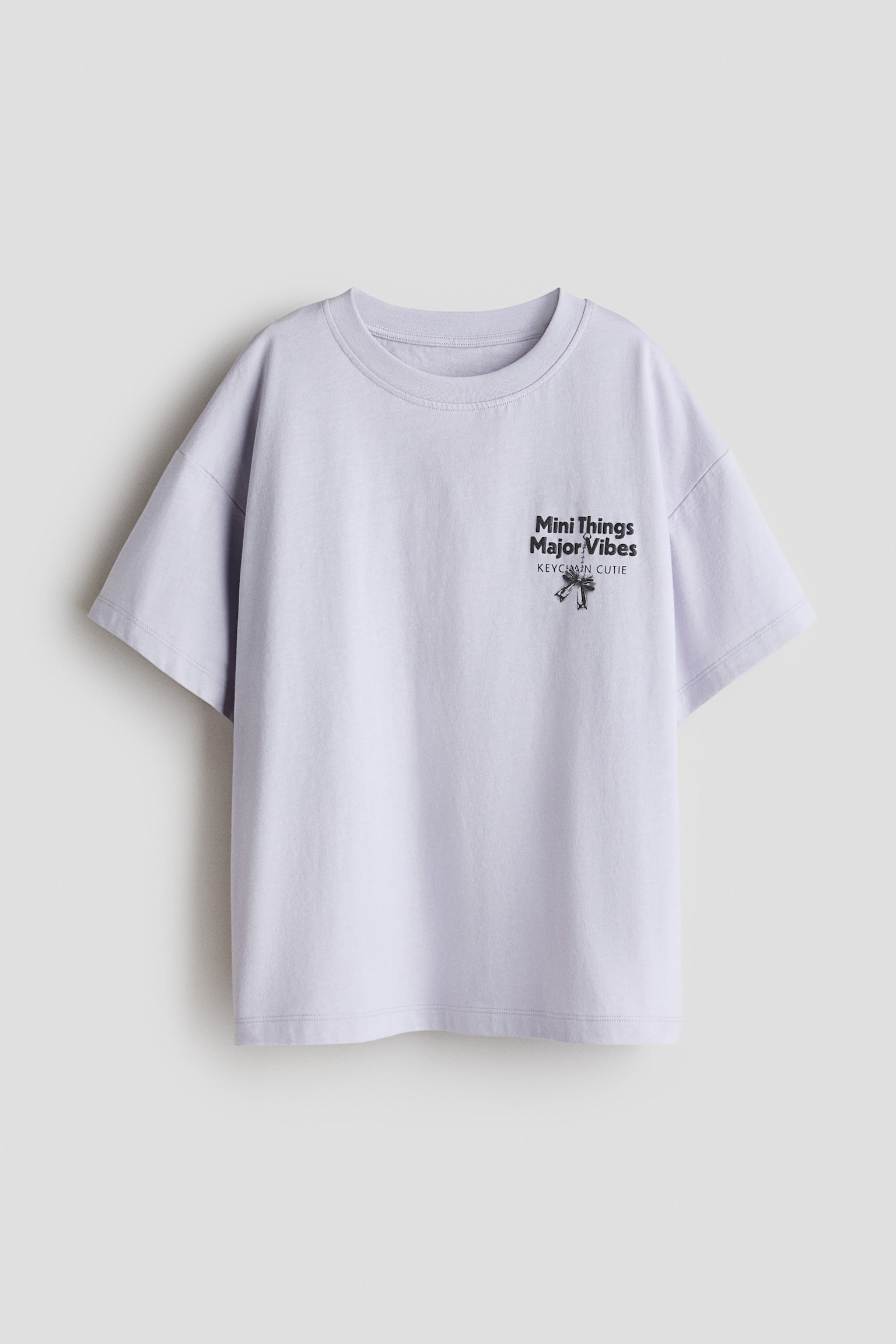 Oversized T-shirt i bomuld - Syrenlilla/Nøglering/Creme/Bamse/Marineblå/Le Marais/Dark grey/Ghost/Lysegråmeleret/Ghost Academy/Gråmeleret/Academy Belles/Rosa/Capri Spiaggia/Lys rosa/New York/Gul/Citron/Hvid/Amalfi