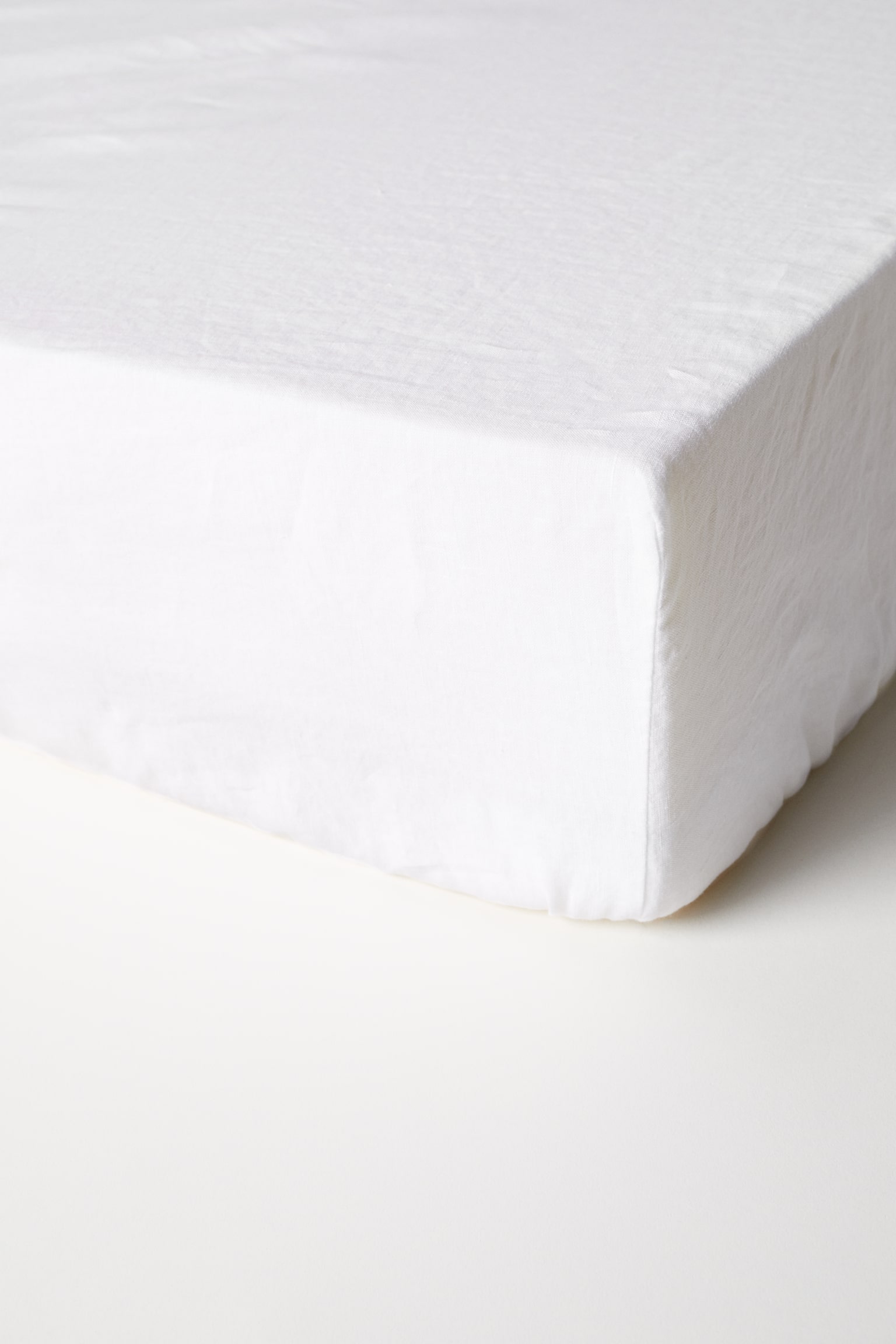 Washed linen fitted sheet - White - 1