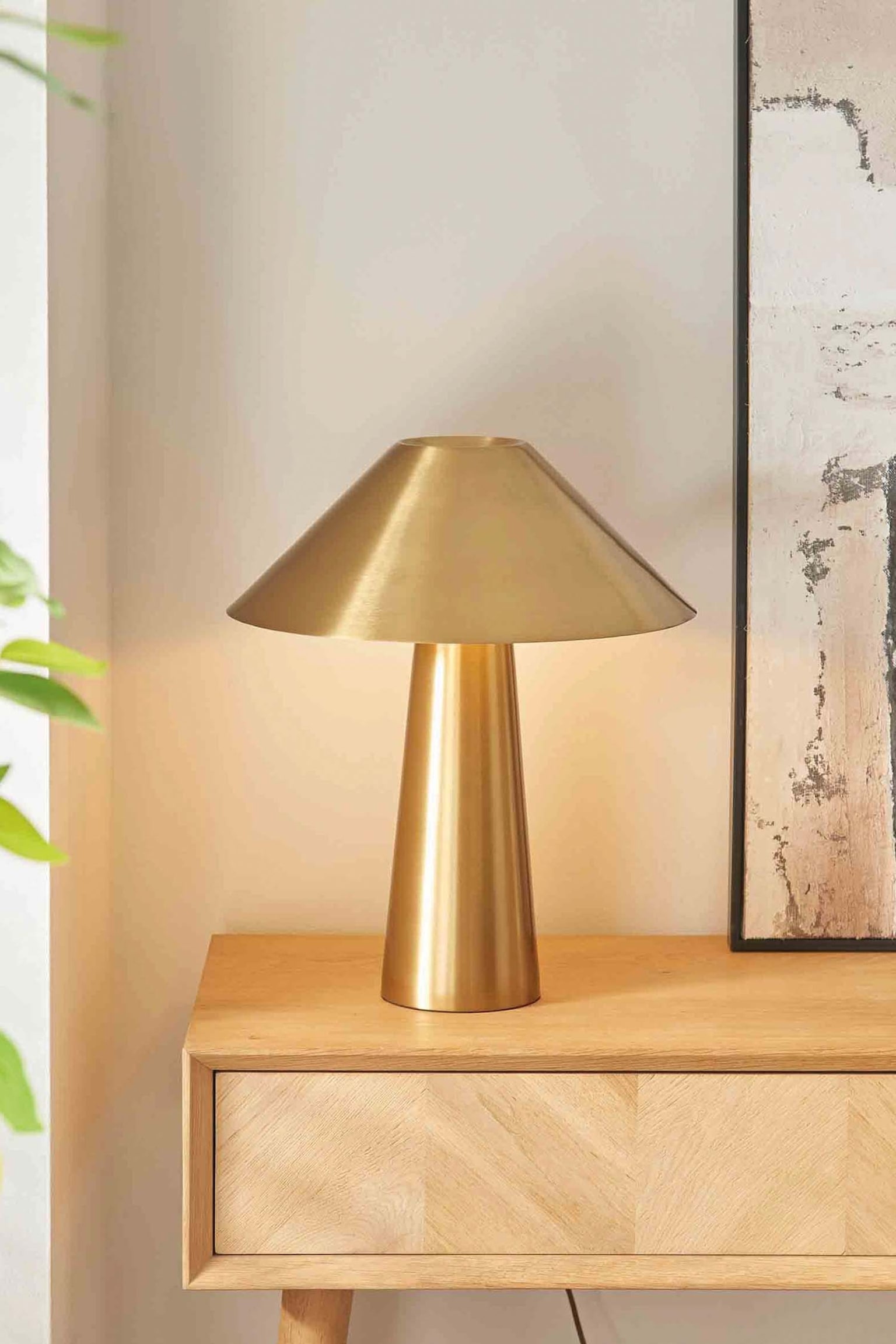 Brushed Brass Table Lamp - Brass - 1