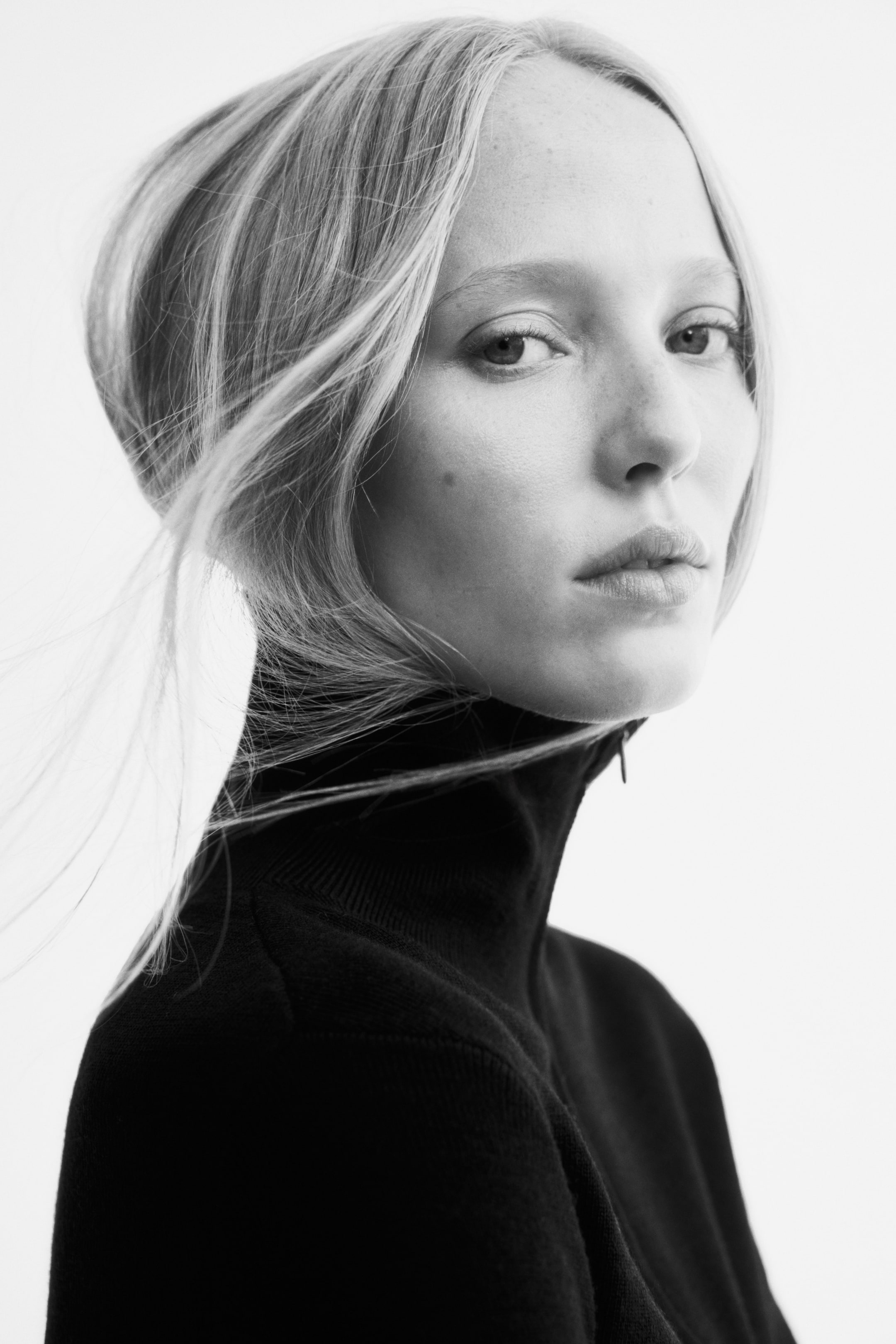 View larger image: Merino turtleneck top - Black - Ladies | H&M 1