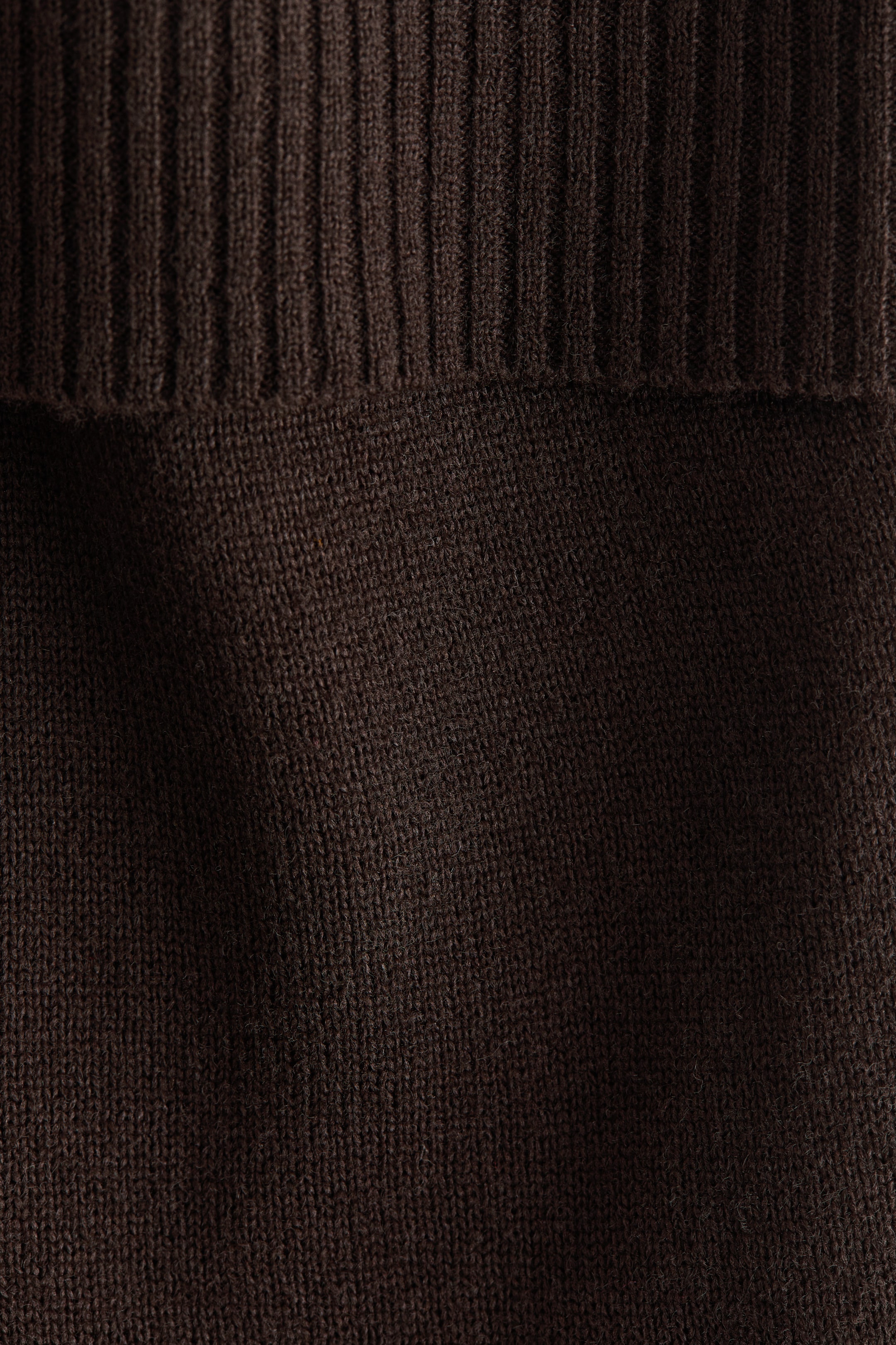 View larger image: Knitted yoga pants - Dark brown - Ladies | H&M IN 2