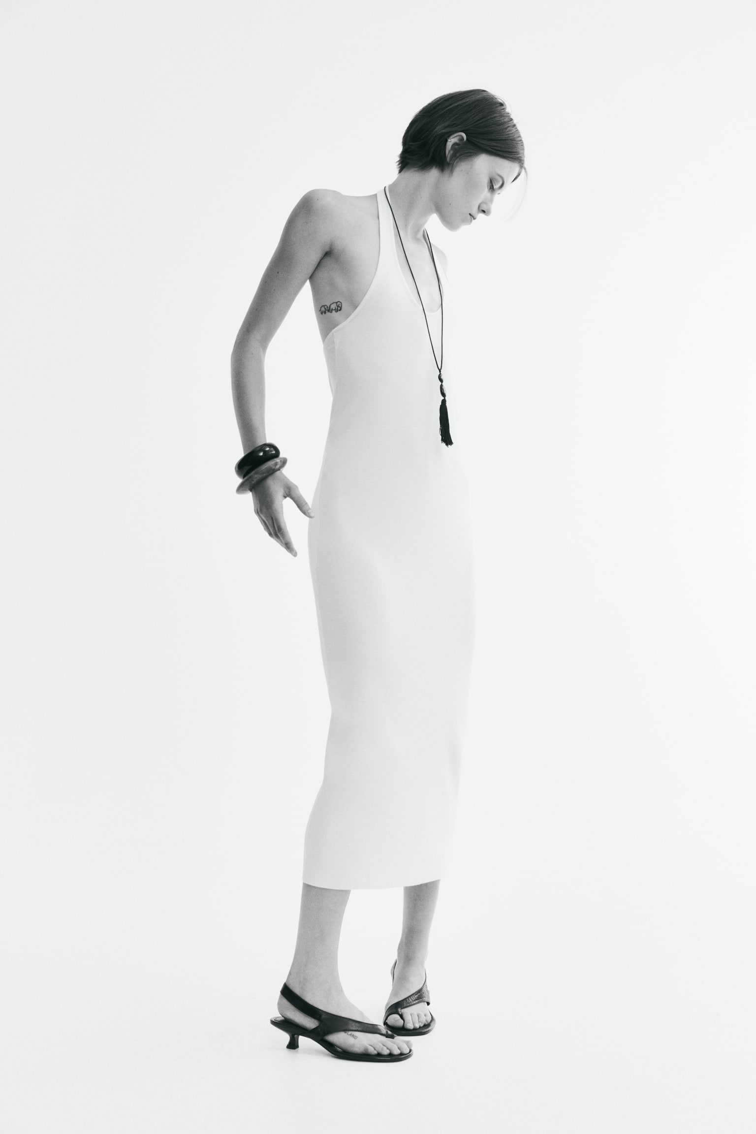 Женское платье H&M Calf-Length Halterneck, цвет: Кремовый — фото 5