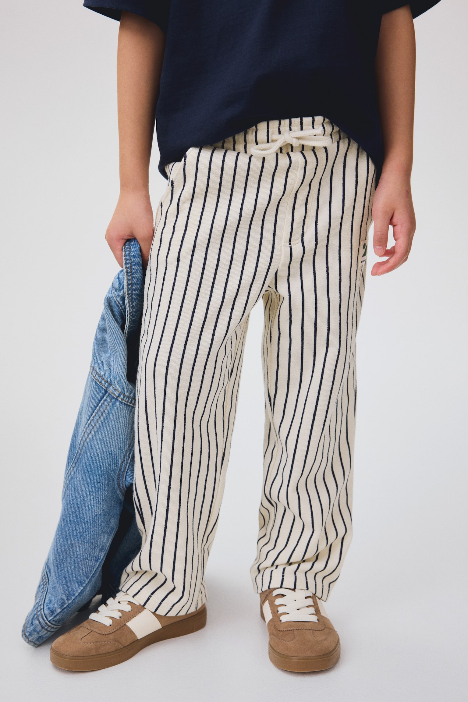 Textured jersey drawstring trousers - Light beige/Striped - 3