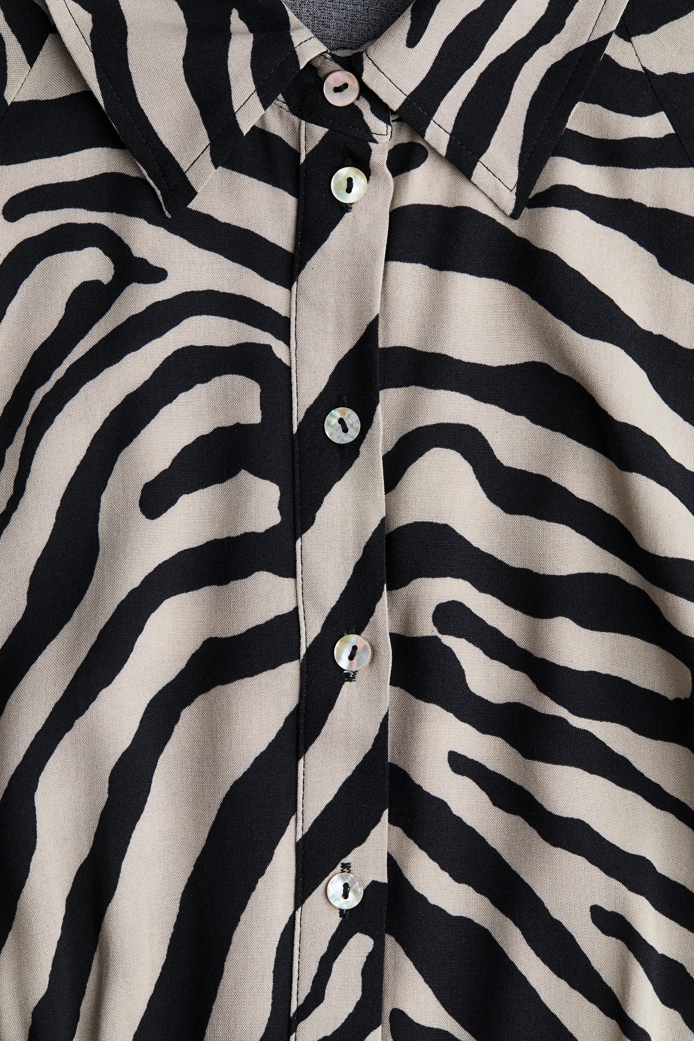Tie-belt shirt dress