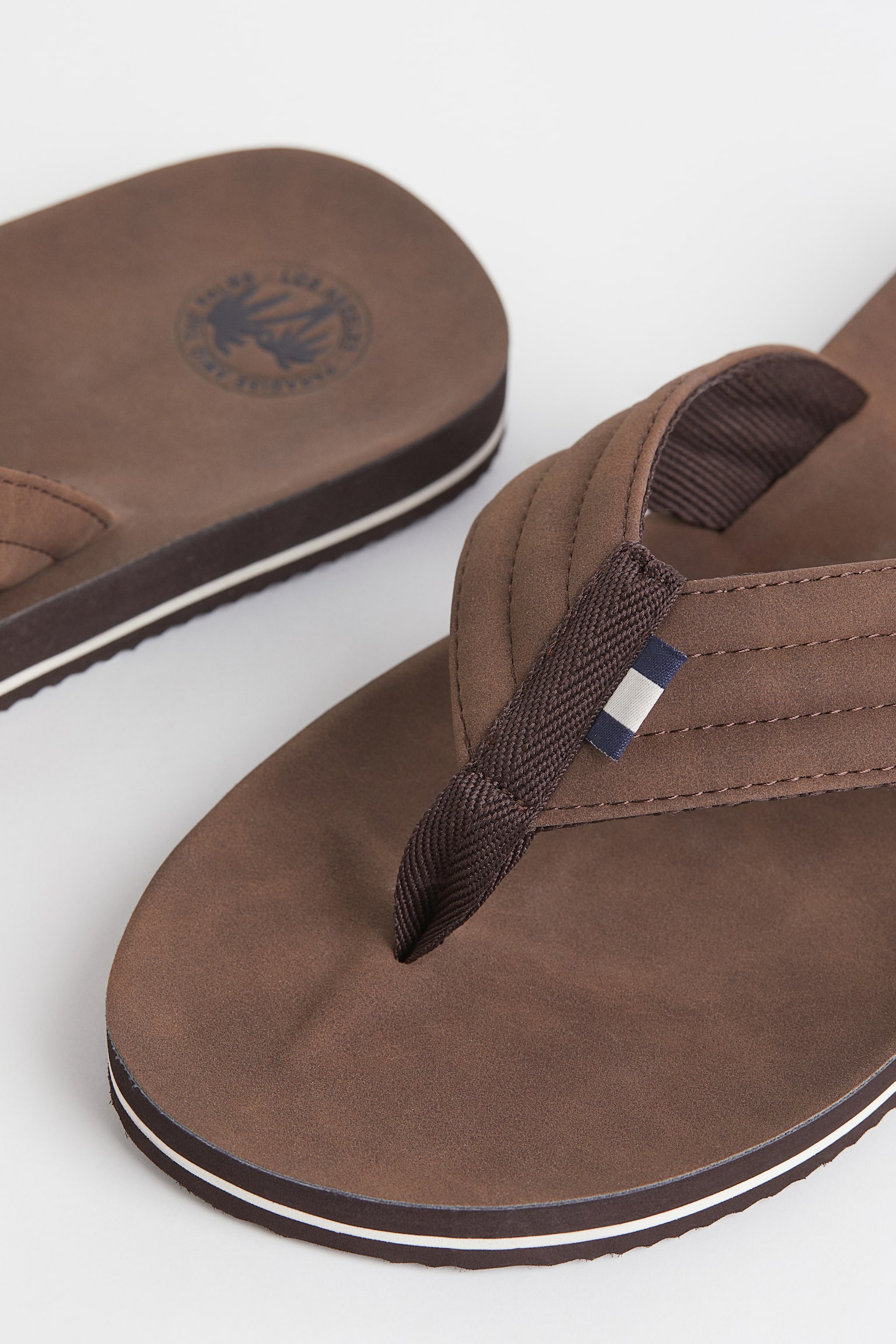 Flip-flops - Brown/Dark beige/Black - 4