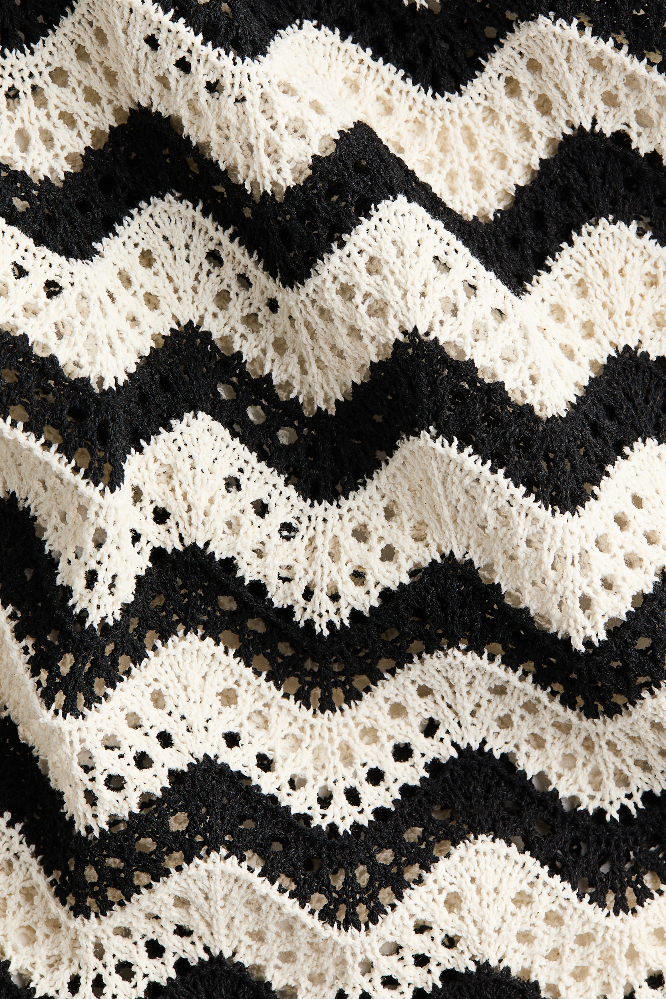 Women's Black/zigzag pattern Wide-Leg Textured-Knit Pants | H&M US