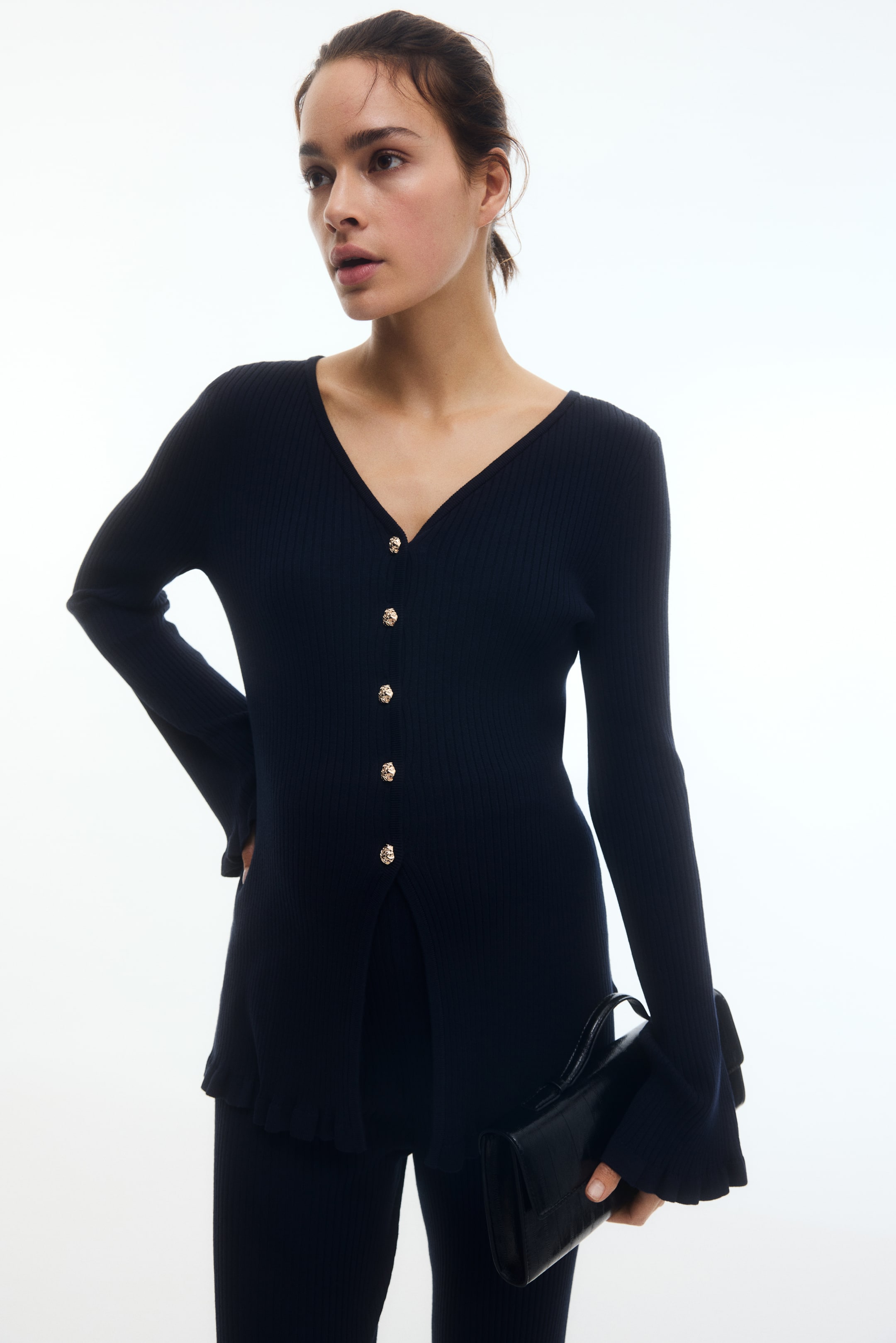 Büyük resmi görüntüle: MAMA Lastik Örgülü Hırka - Lacivert - KADIN | H&M TR 2