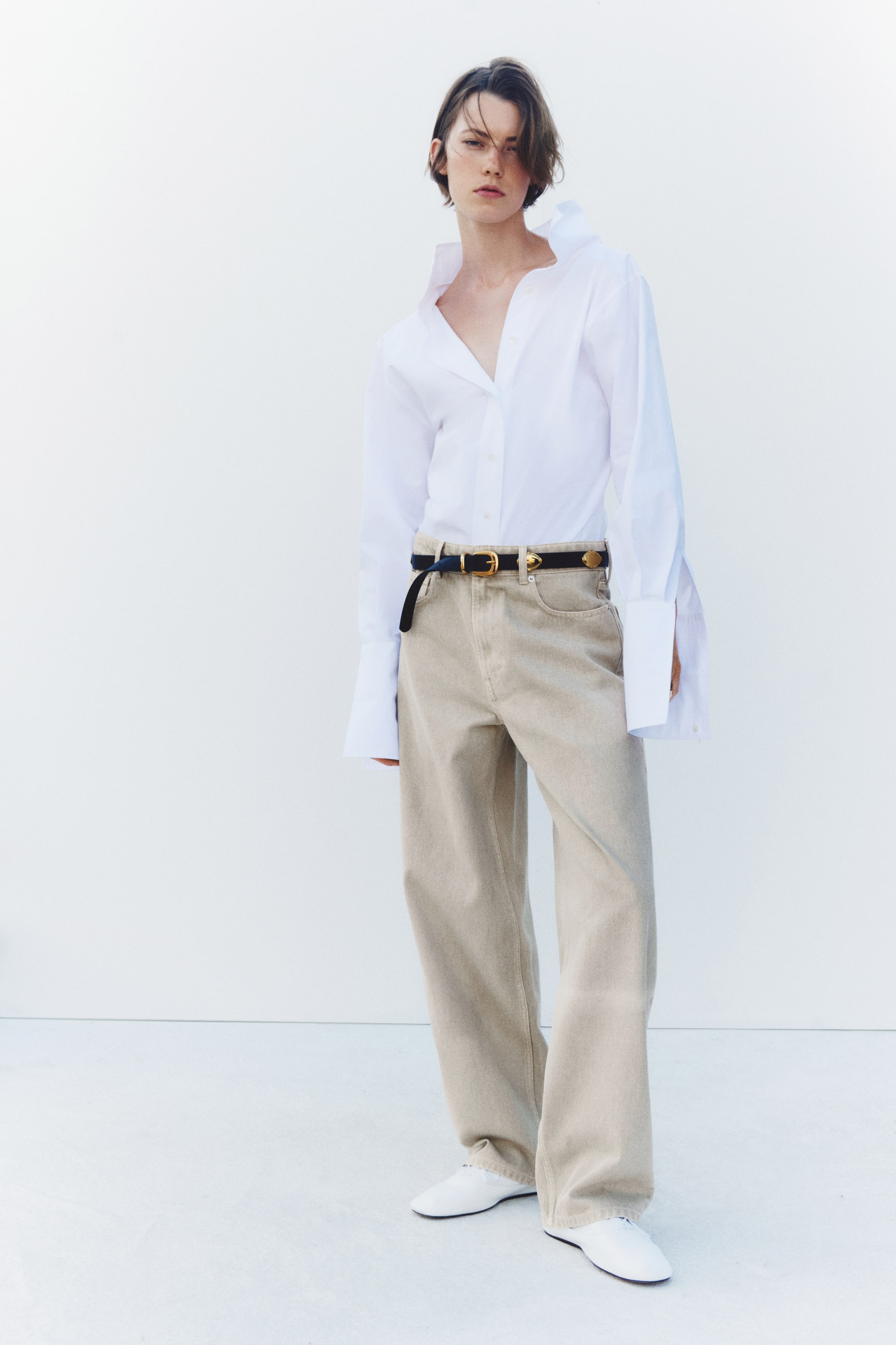 Baggy Regular-Waist Barrel Jeans
