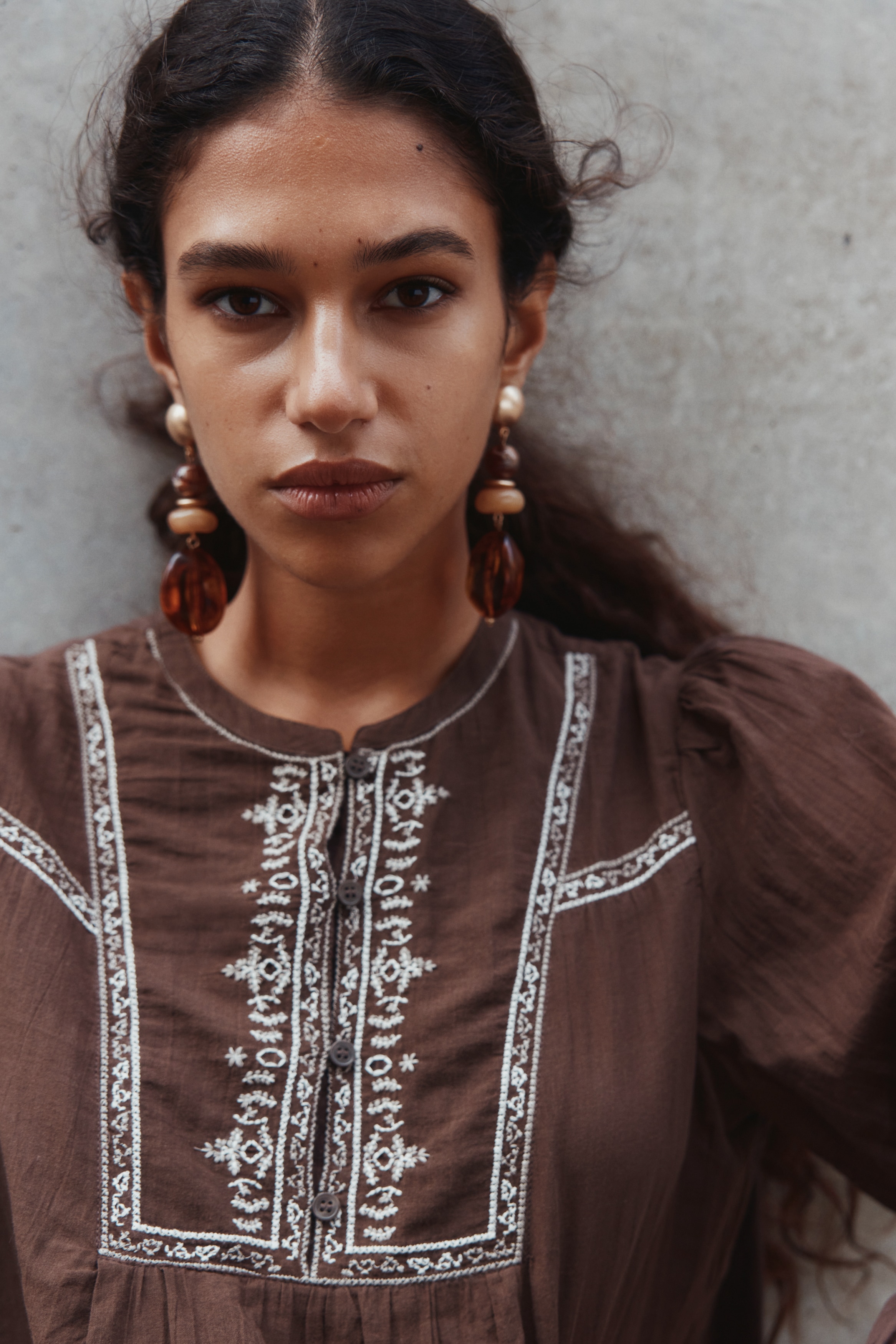 H & M - 刺繍コットンブラウス - ブラウン