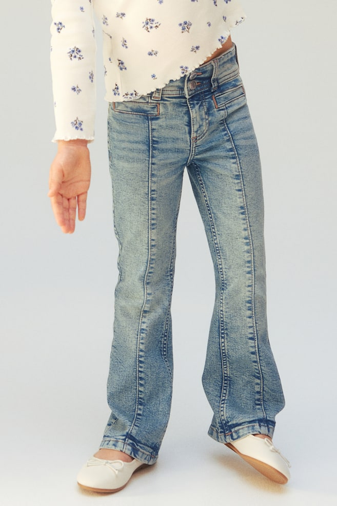 Superstretch Flared Leg Jeans - Blek denimblå/Denimblå/Ljus denimblå - 6