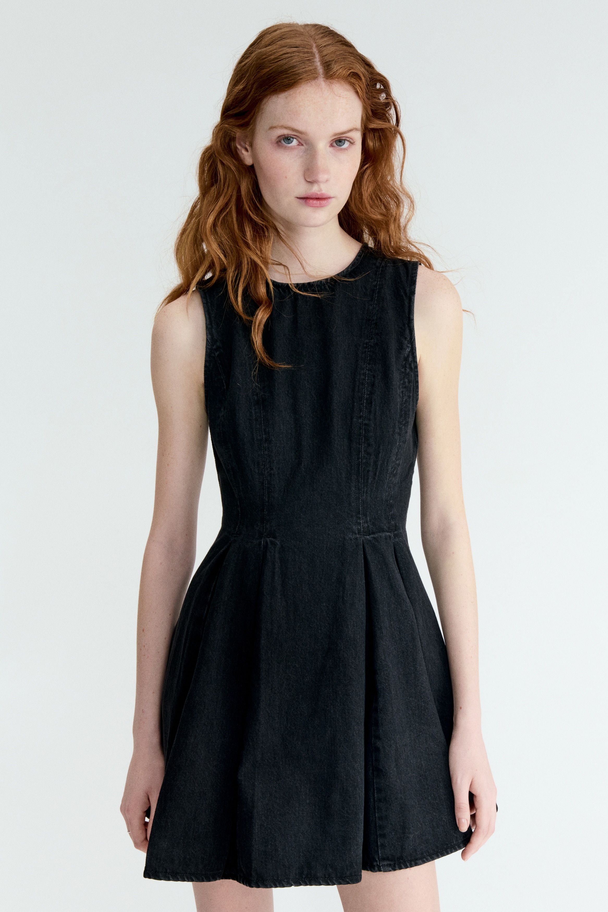 Teksas haljina sa zvonastim donjim delom - Isprana crna