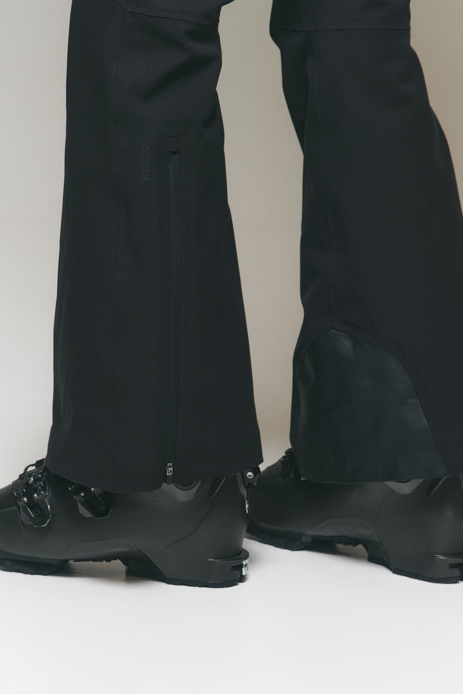 Женские брюки H&M Move Ski with StormMove™, цвет: Чёрный — фото 5