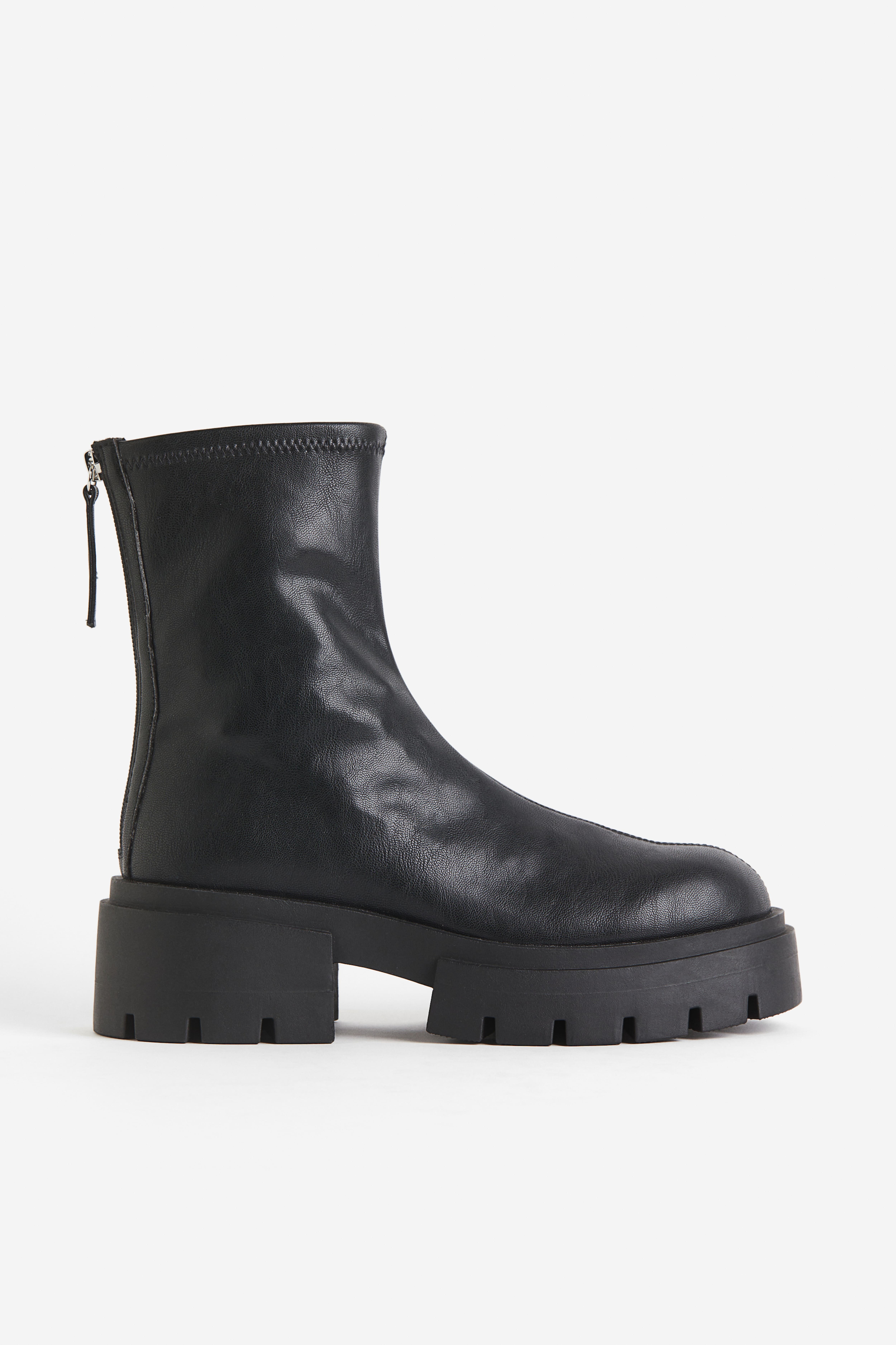 Black platform boots h&m best sale