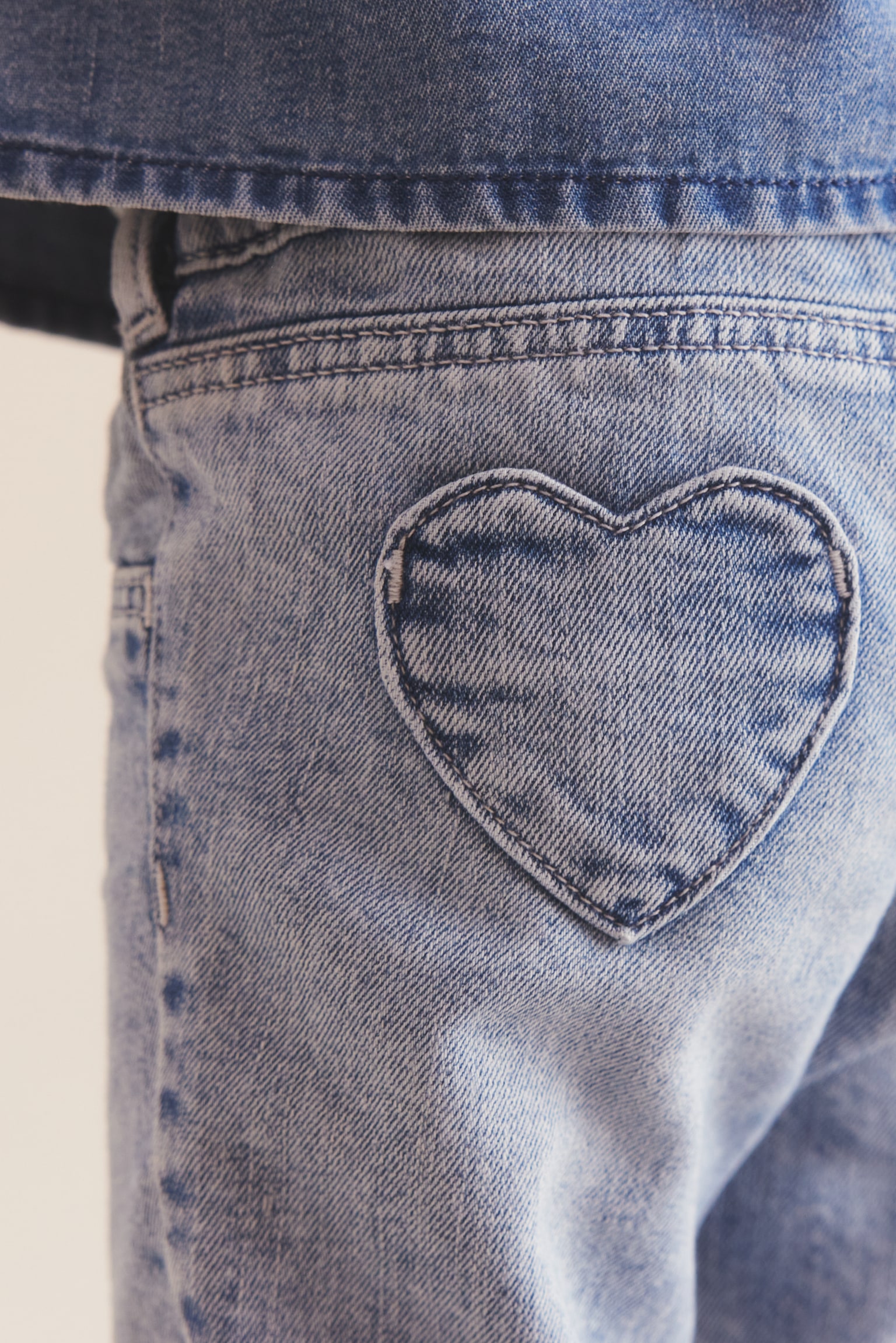 Heart-pocket jeans - Light denim blue/Light grey/Denim blue - 4