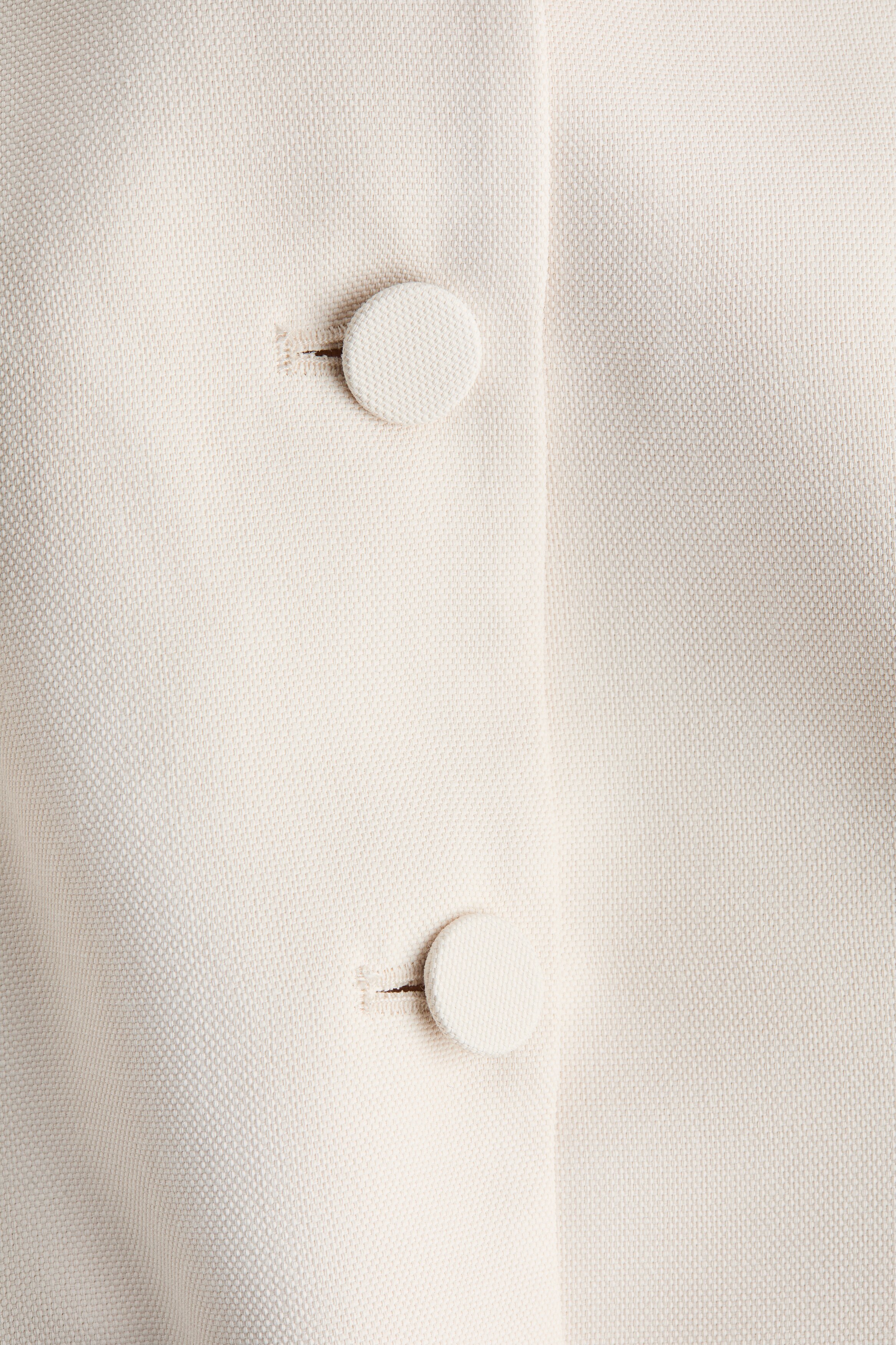 Short-sleeved blazer