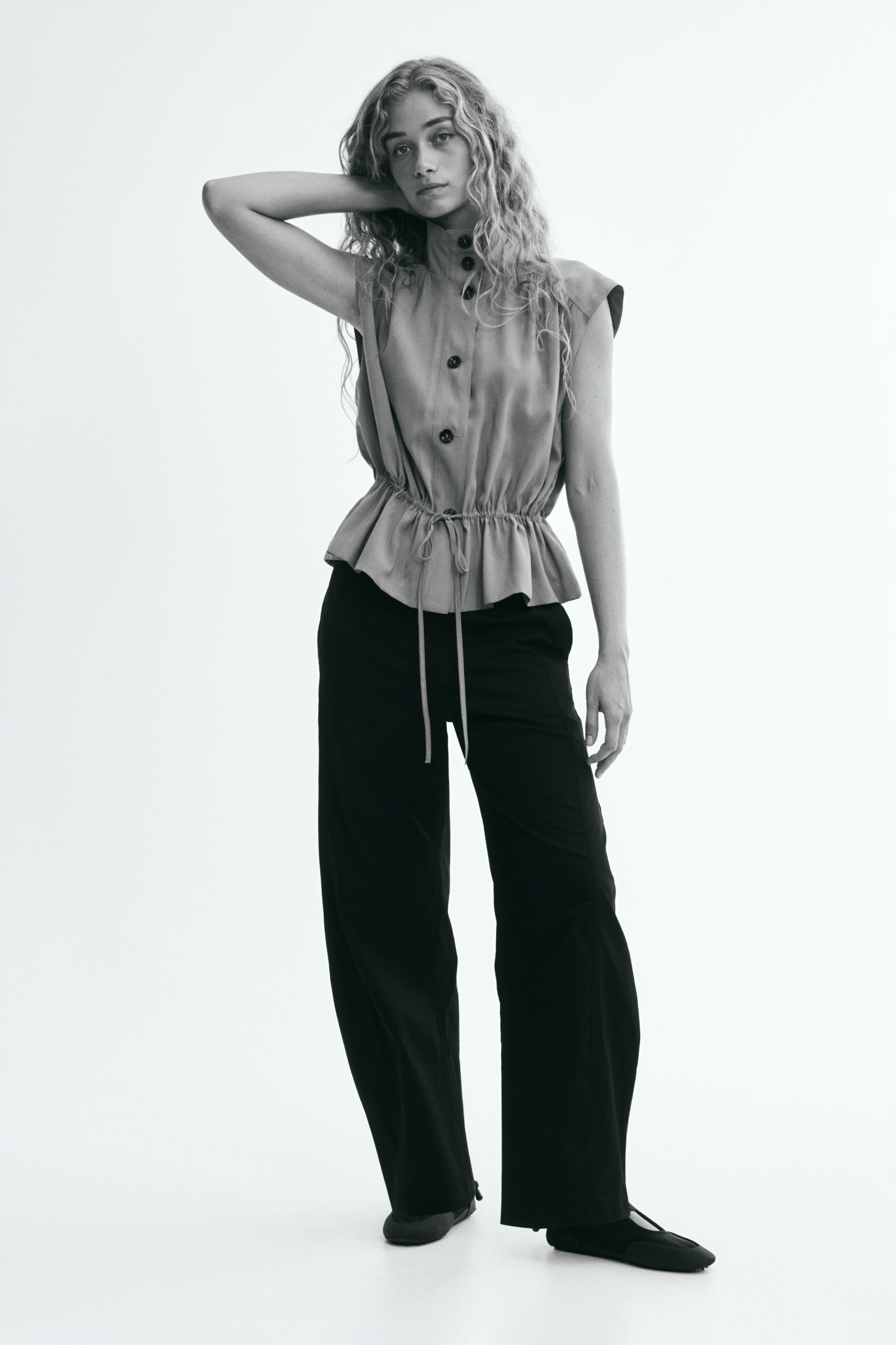 Barrel-Leg Pants