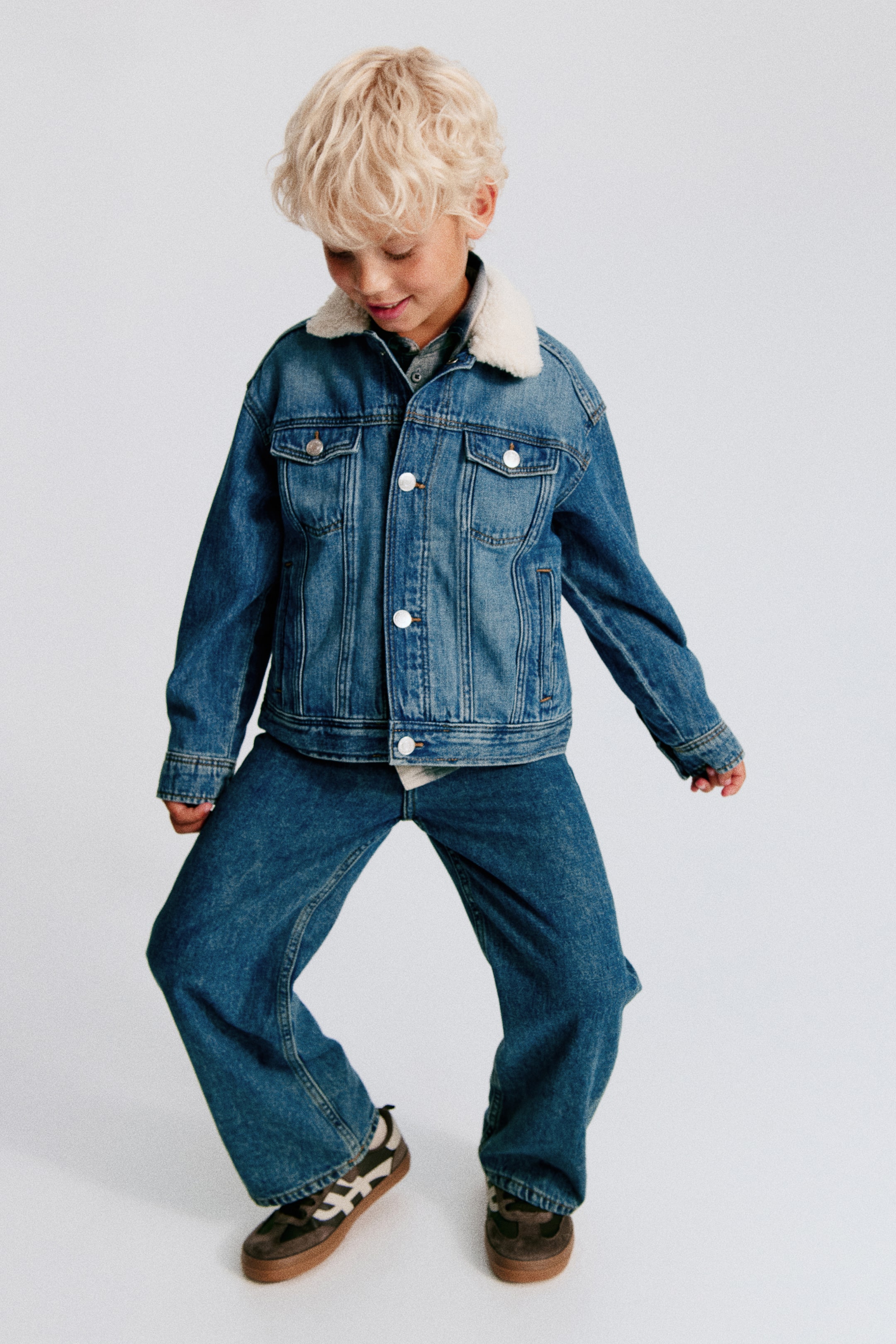 Детские куртки H&M Denim Jacket with Teddy Fleece Collar — фото 3