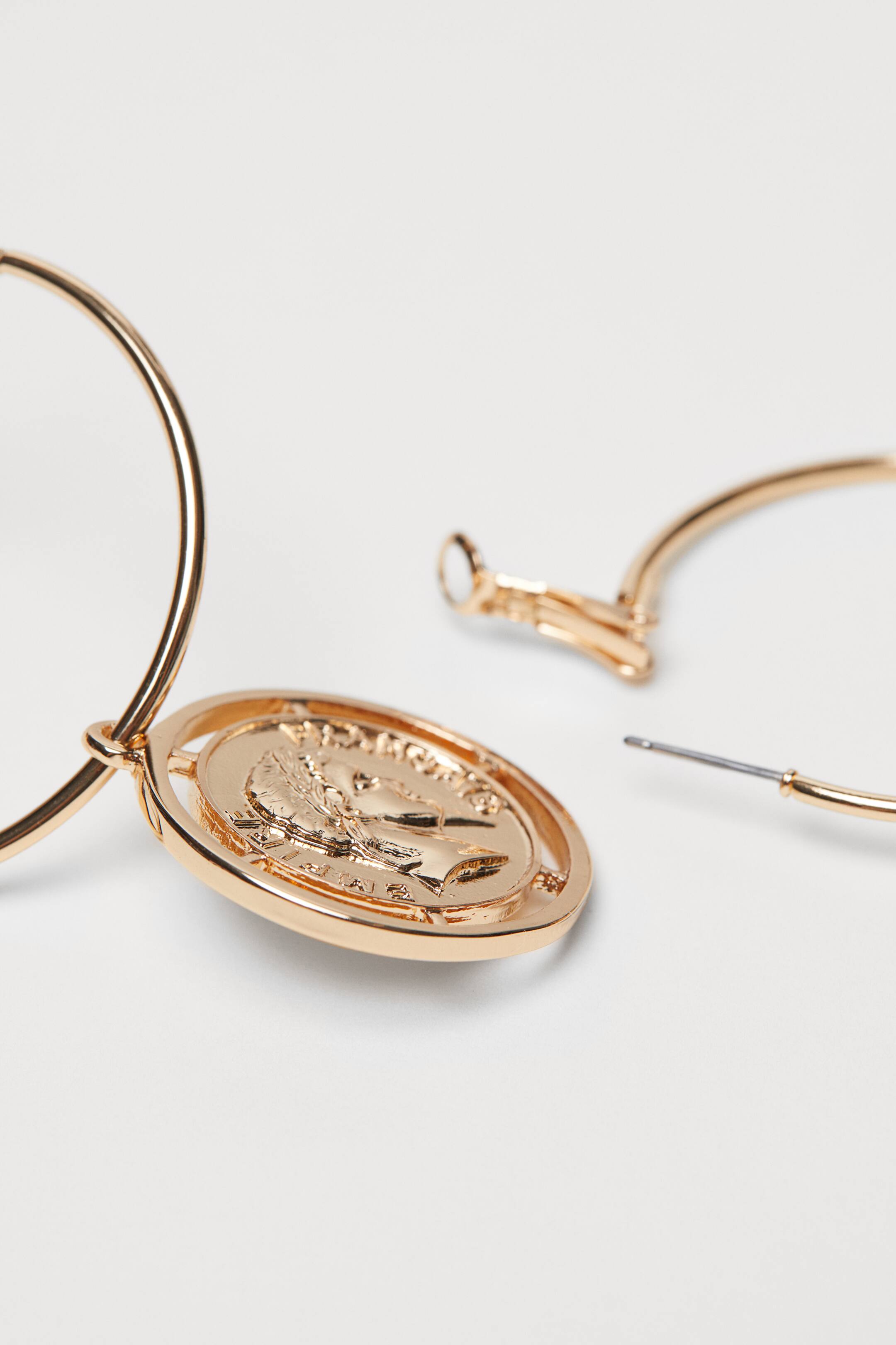 Nagyobb kép megtekintése: Karika fülbevaló - Aranyszínű - NŐI | H&M HU 2