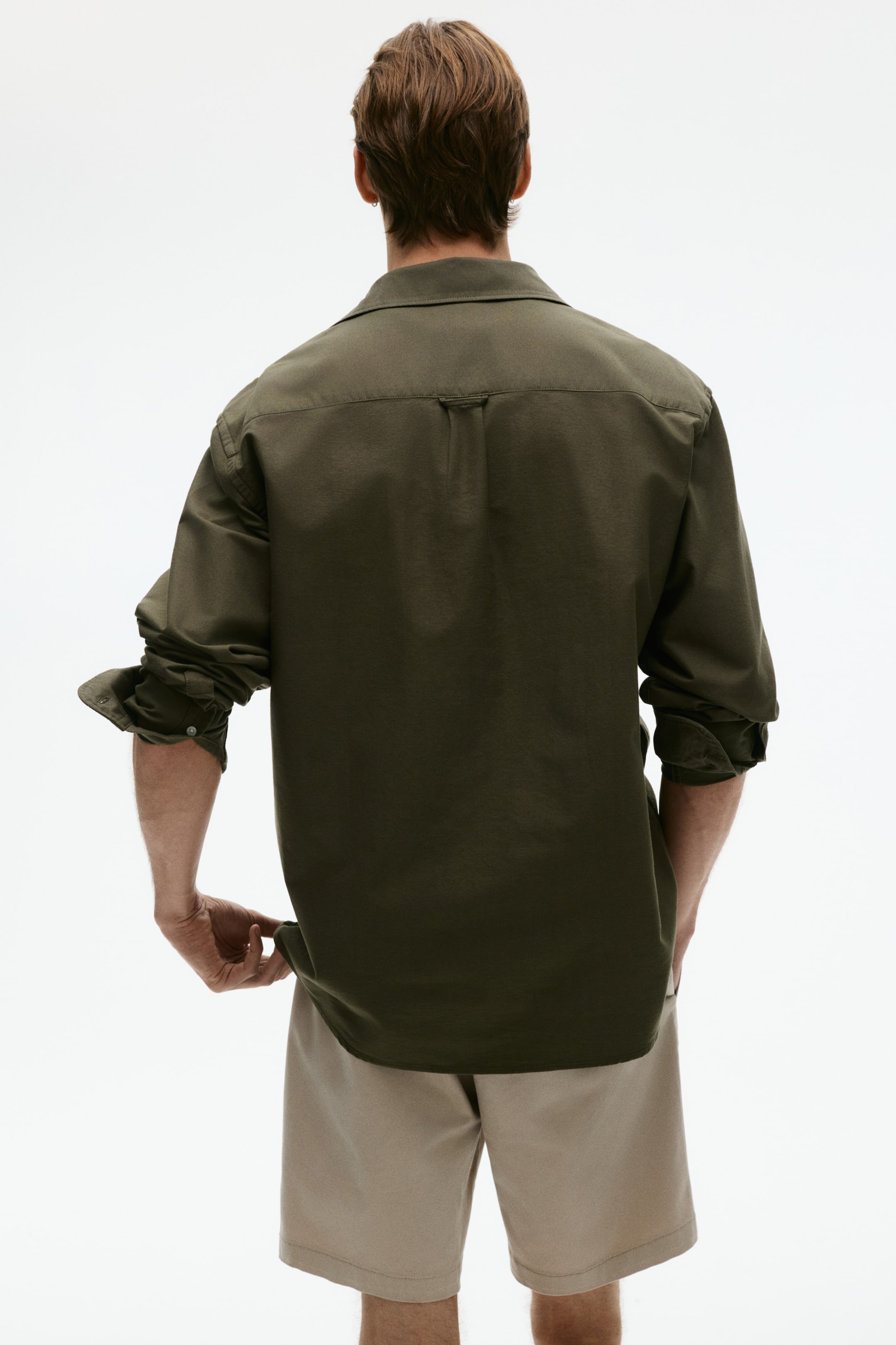 拡大画像を表示: レギュラーフィット チノショートパンツ - ダスティベージュ - Men | H&M JP 3