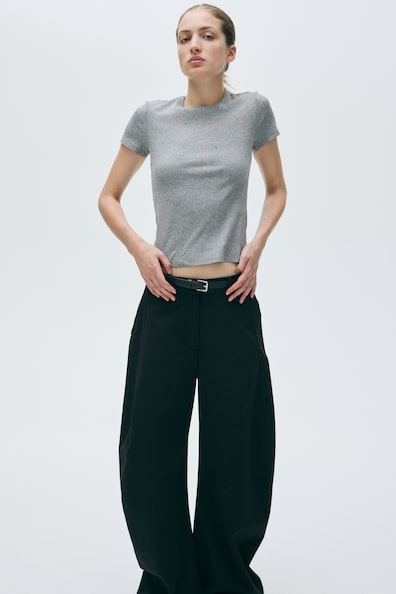 リブTシャツ