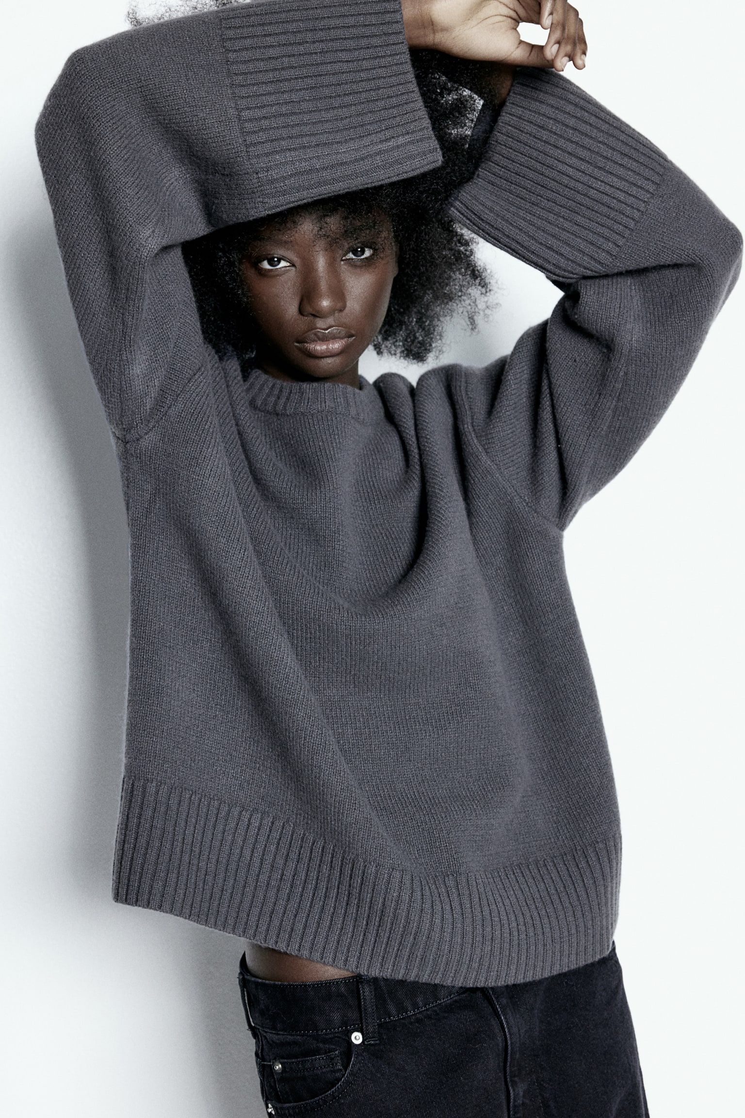 Oversized cashmere-blend jumper - Dark grey/Black/Light beige/Greige - 3