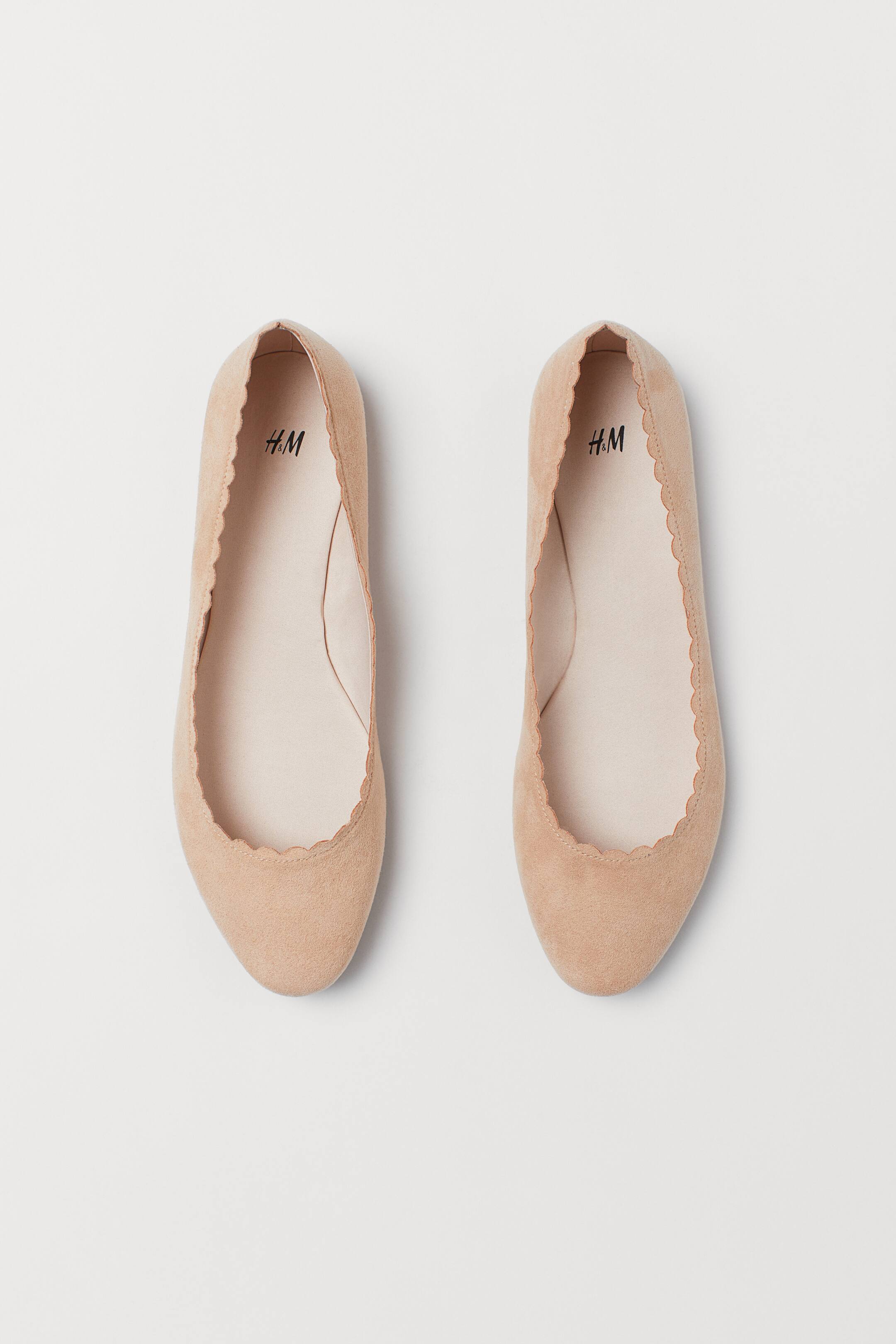 Größeres Bild ansehen: Ballerinas mit Wellenkante - Beige - Ladies | H&M DE 2