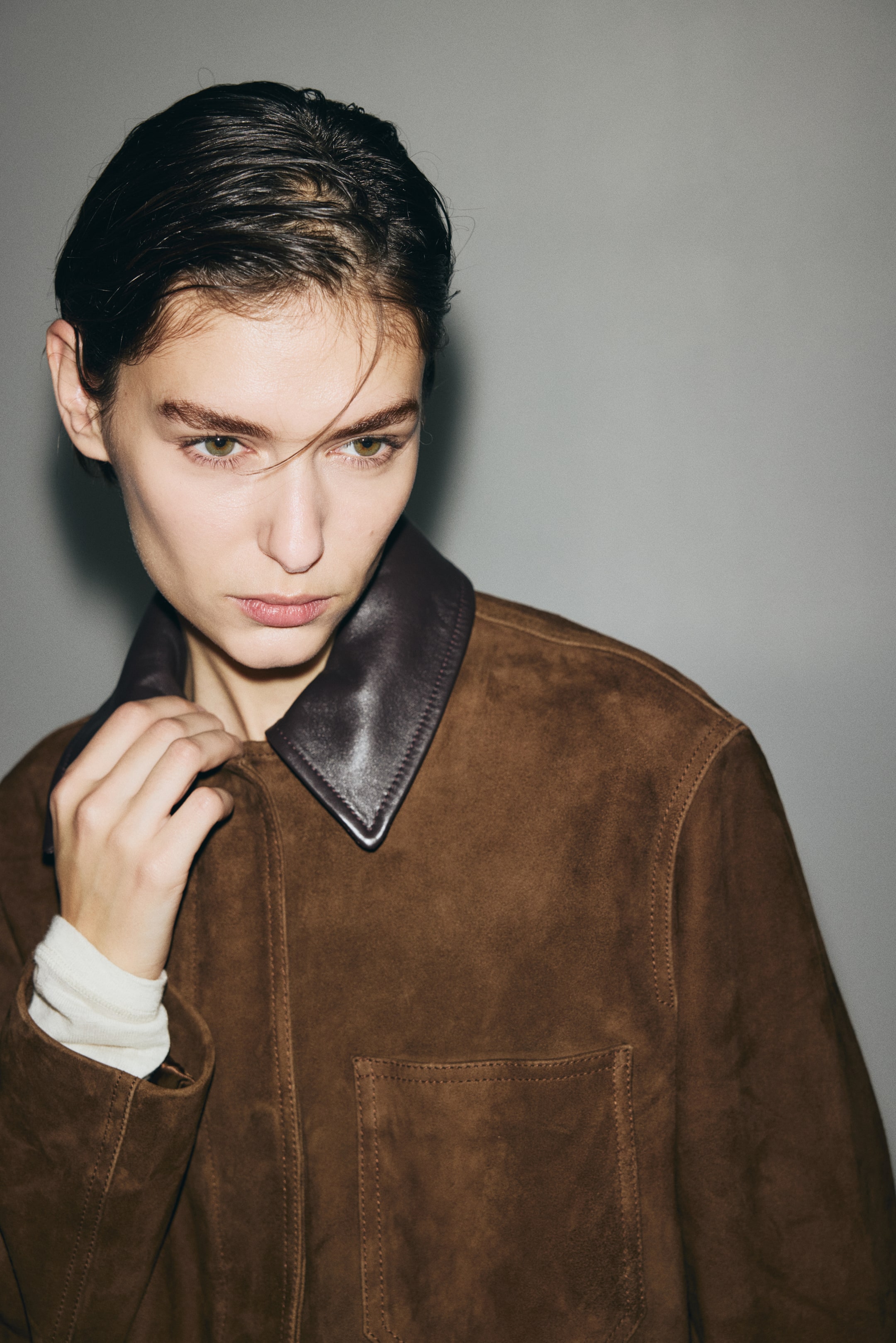 Veste en cuir velours avec col