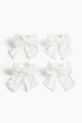 4-pack servettring med broderie anglaise