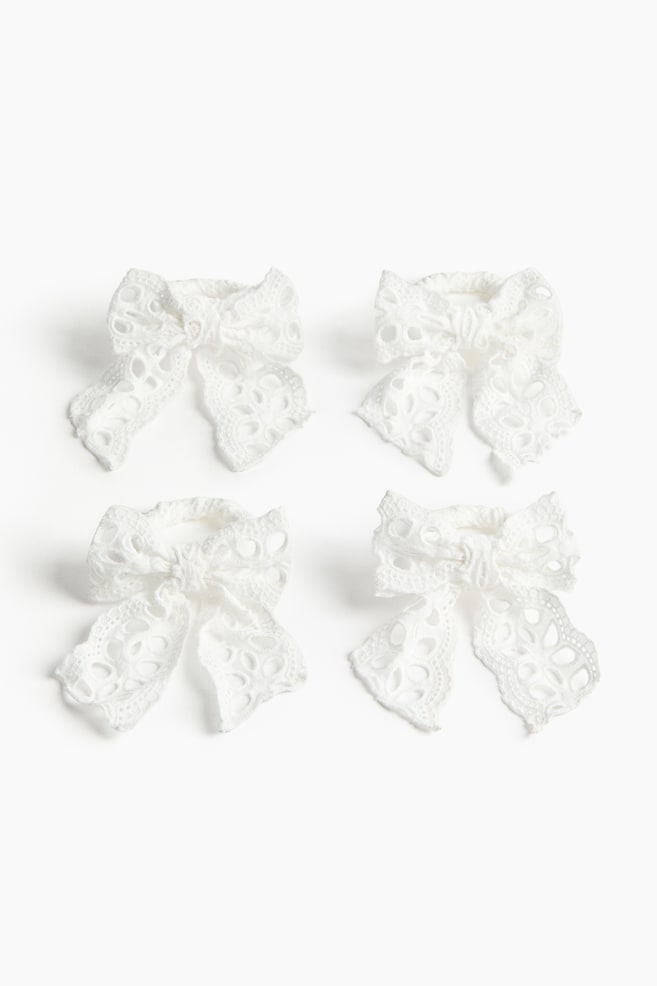 4-Pack Eyelet Embroidered Napkin Rings - White - 1