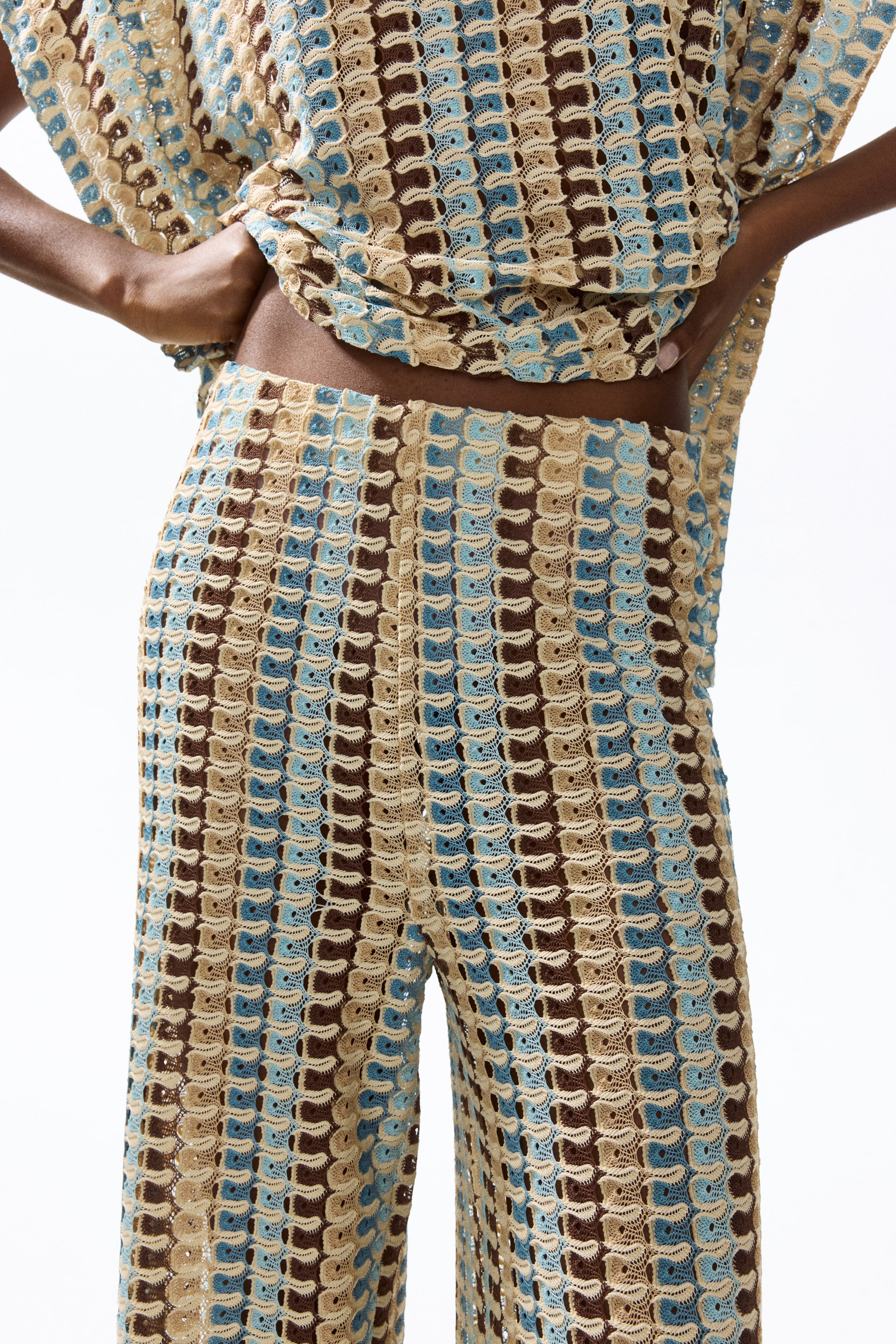 Pantalon évasé à taille élastique