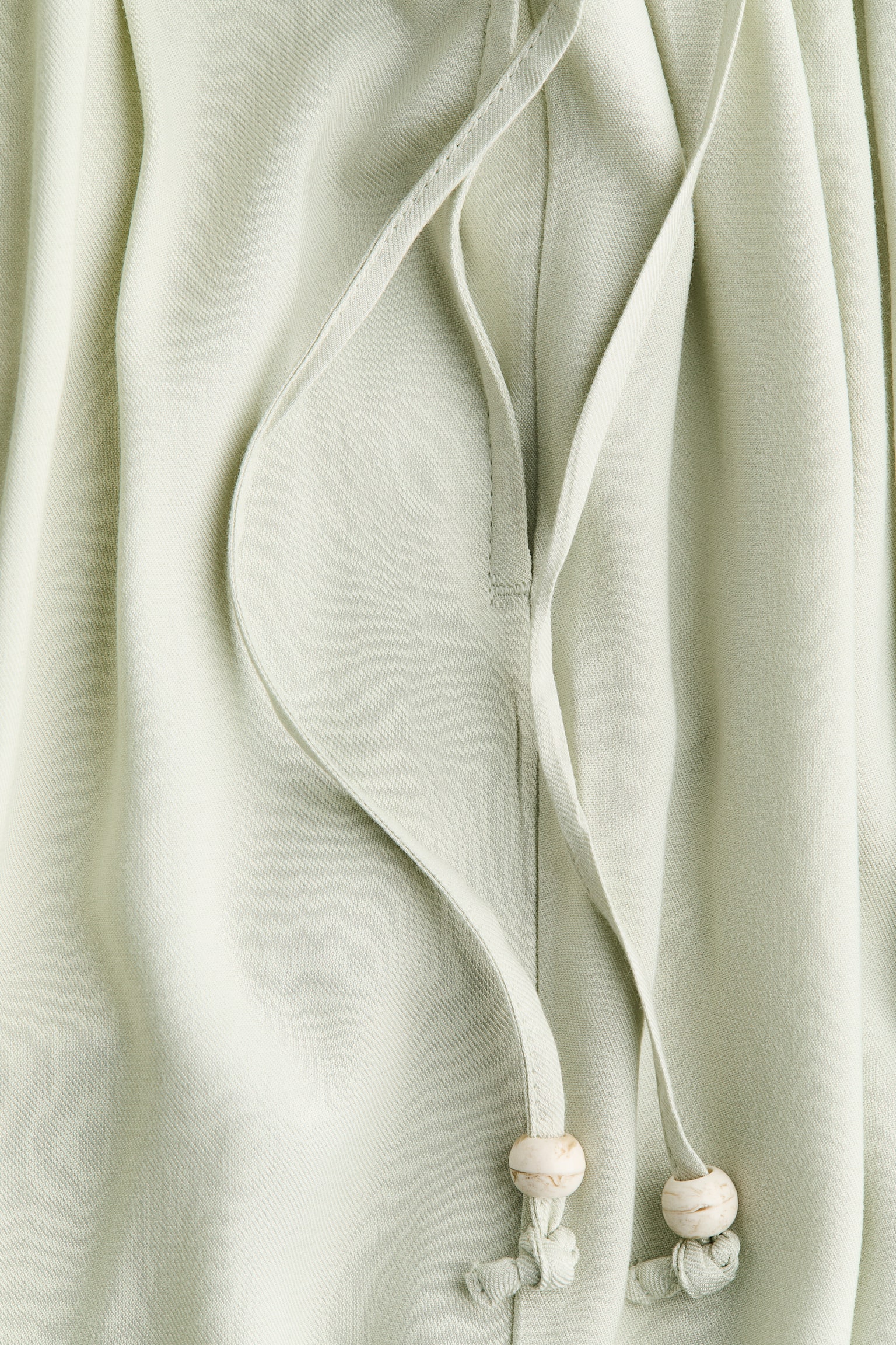 מכנסיים רחבים עם שרוך קשירה - ירוק מאובק בהיר/שנהב - 5