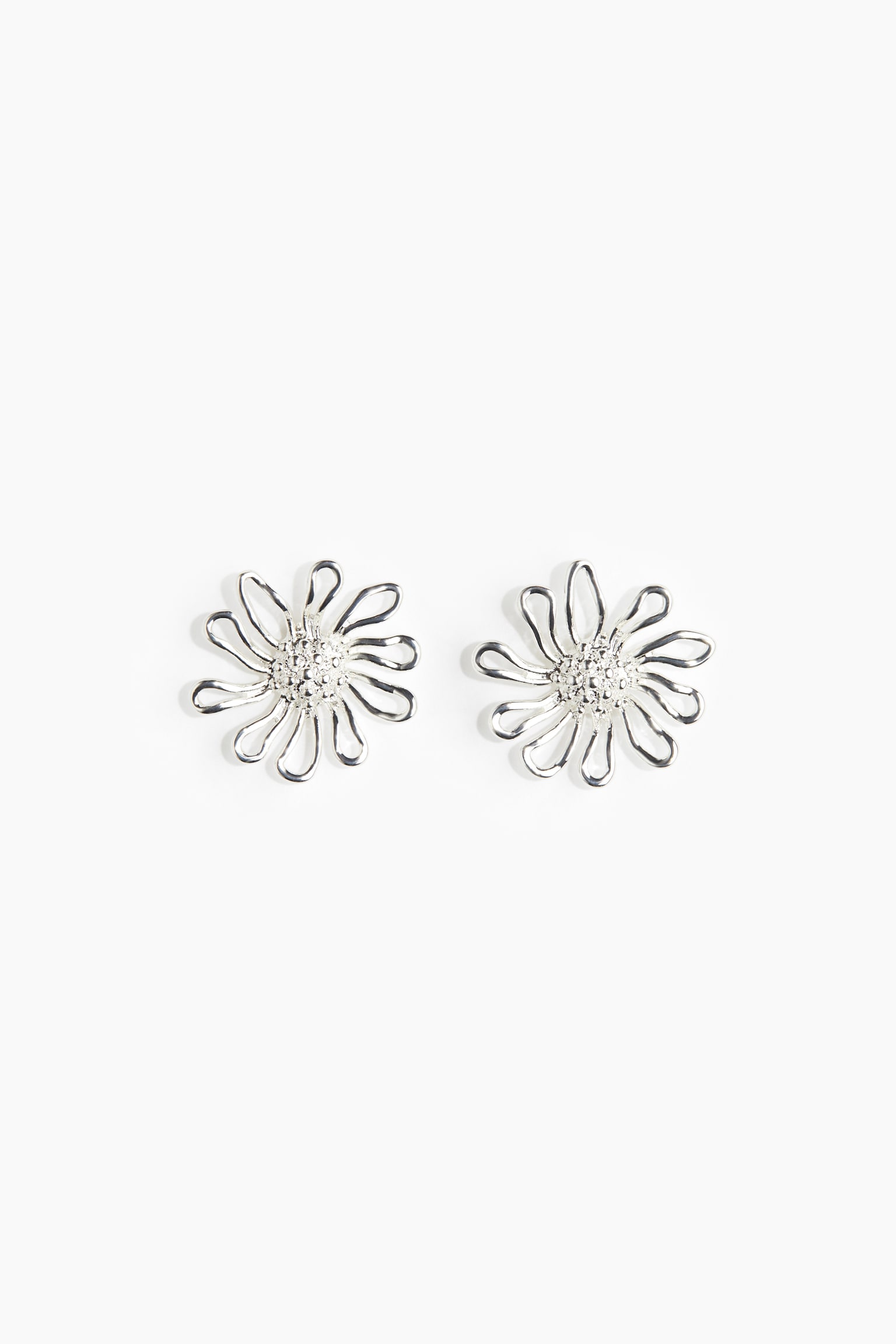 Flower-shaped earrings - Silver-coloured - 2