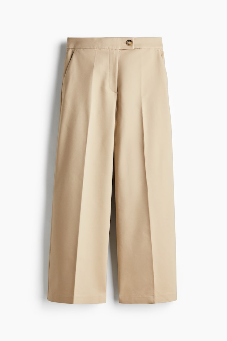 Široke pantalone elegantnog kroja