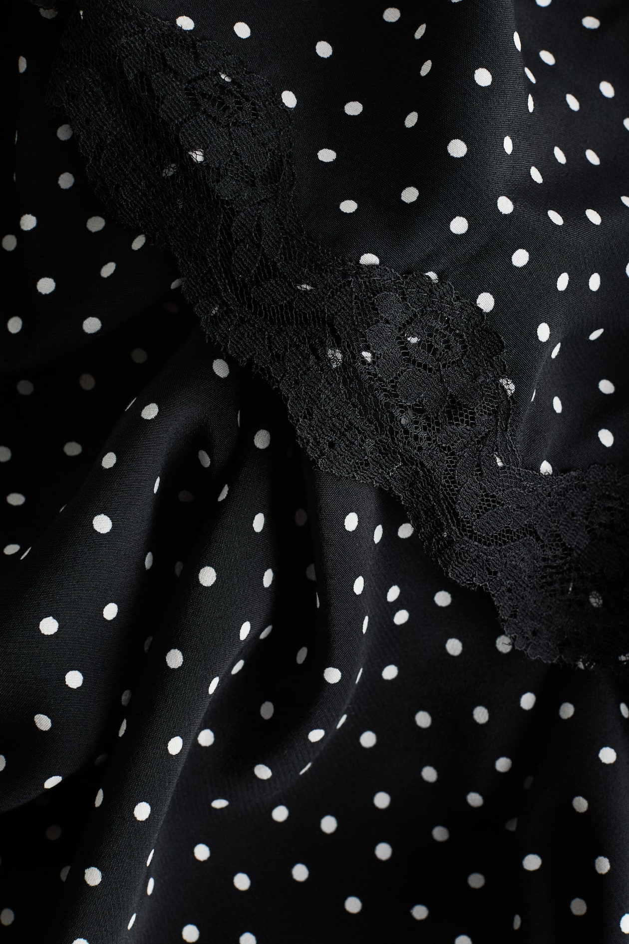 Lace-Trimmed Dress - image 2