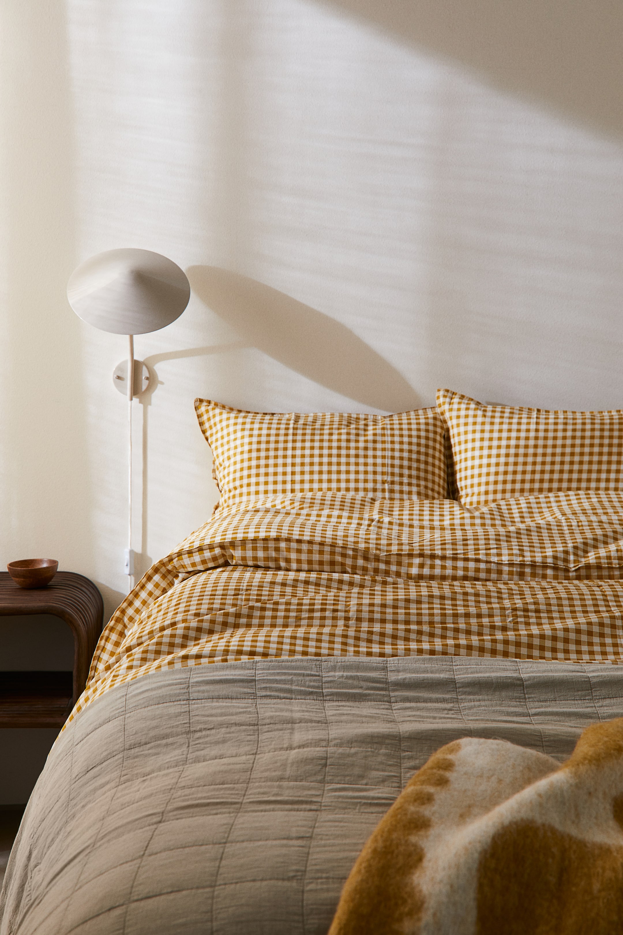 Patterned double/king size duvet cover set Yellow/Ginghamchecked Home All H&M GB