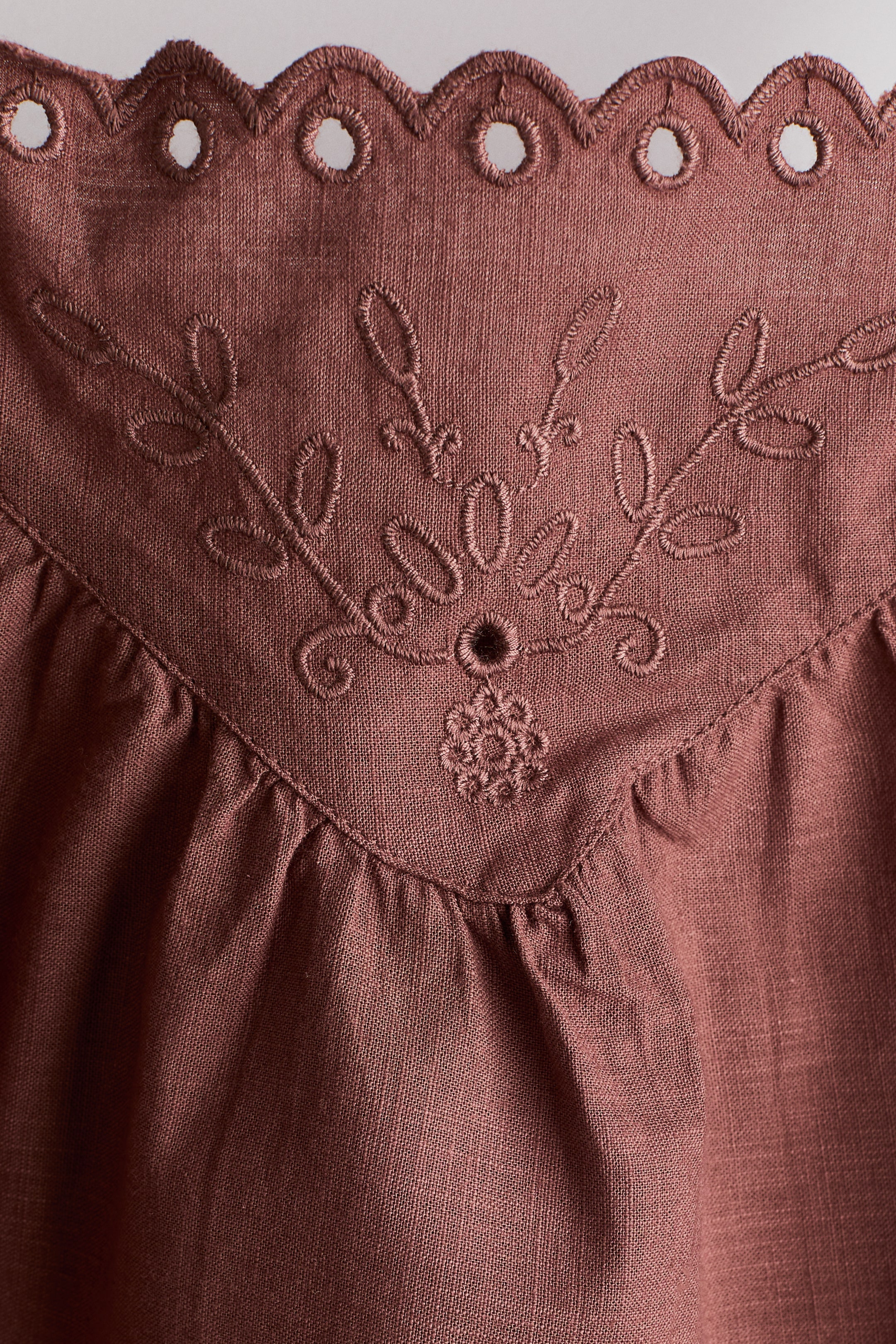 2-Piece Embroidered Cotton Set