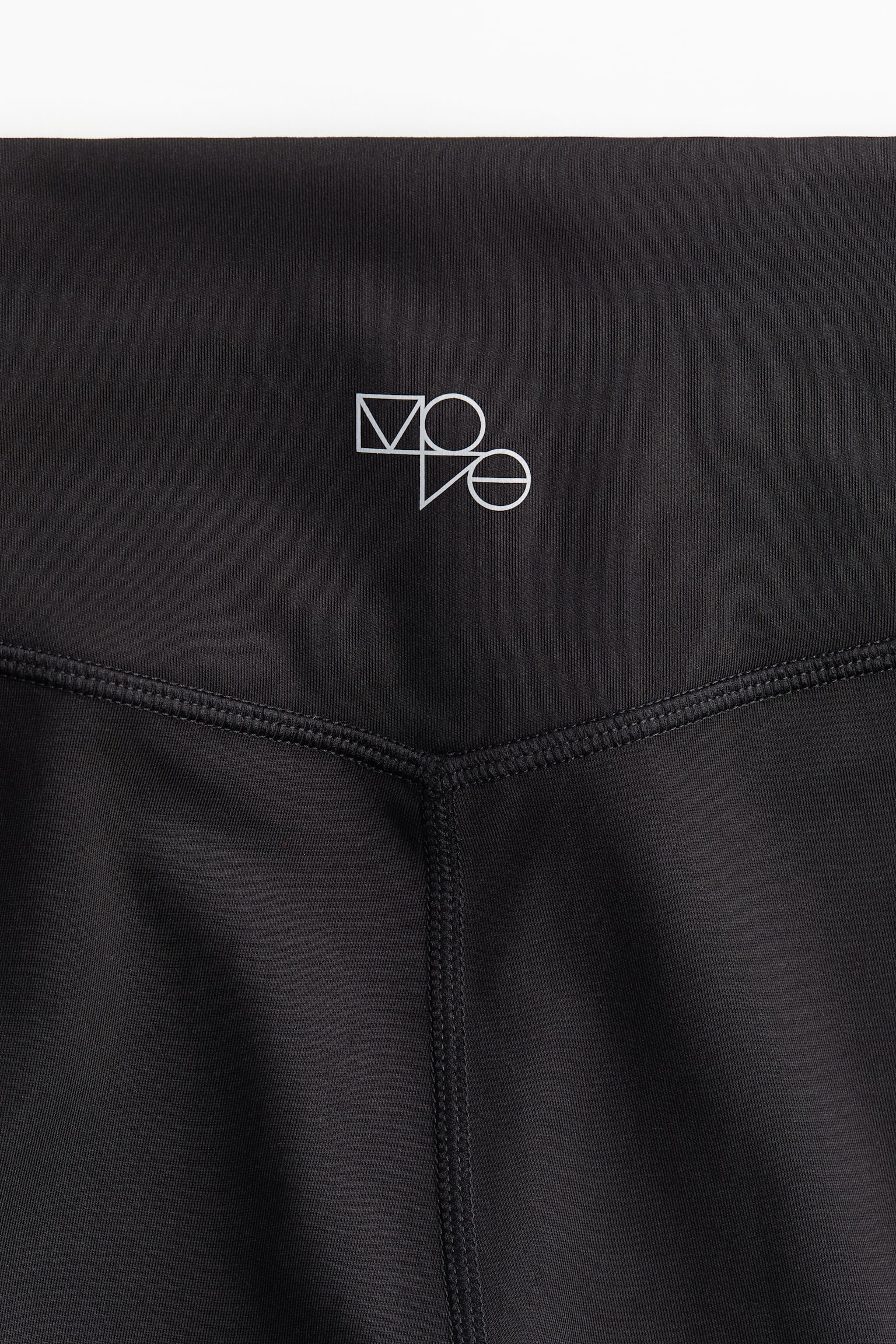 Activewear Bike Shorts In DryMove™ - Black - 2