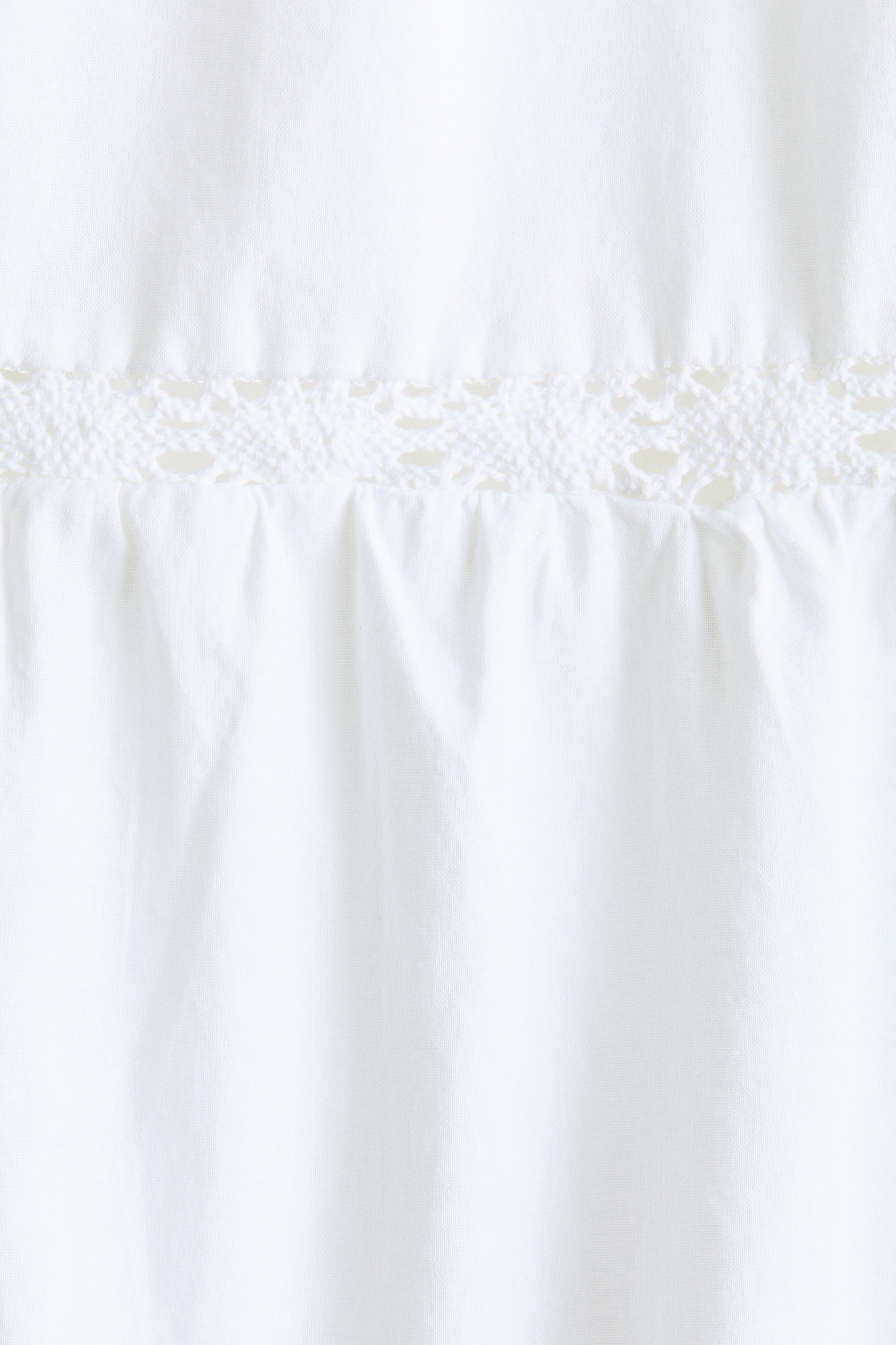 Ladies - White Lace-Trimmed Dress with Flared Skirt - Size: L - H&M Ladies - White Lace-Trimmed Dress with Flared Skirt - Size: L - H&M