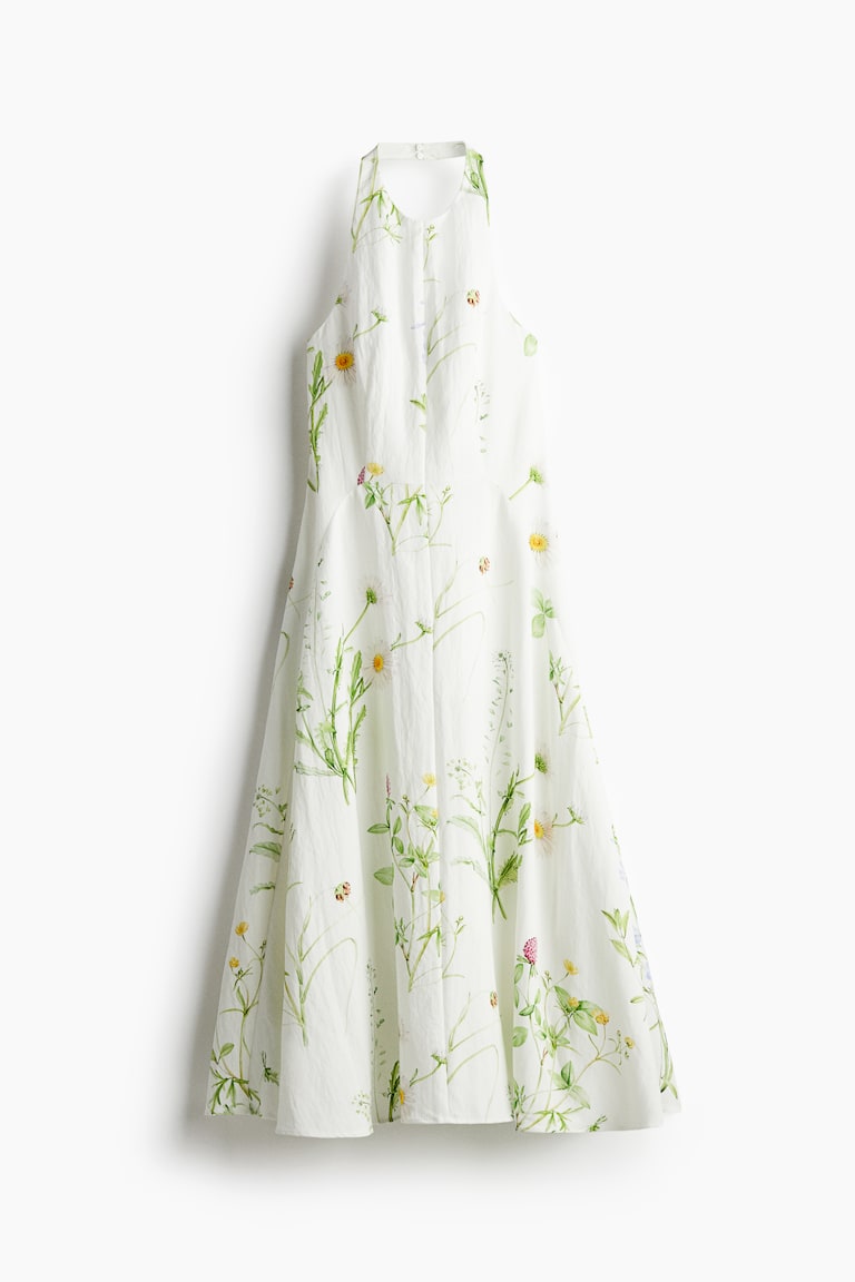 Zvonasta haljina s halter izrezom