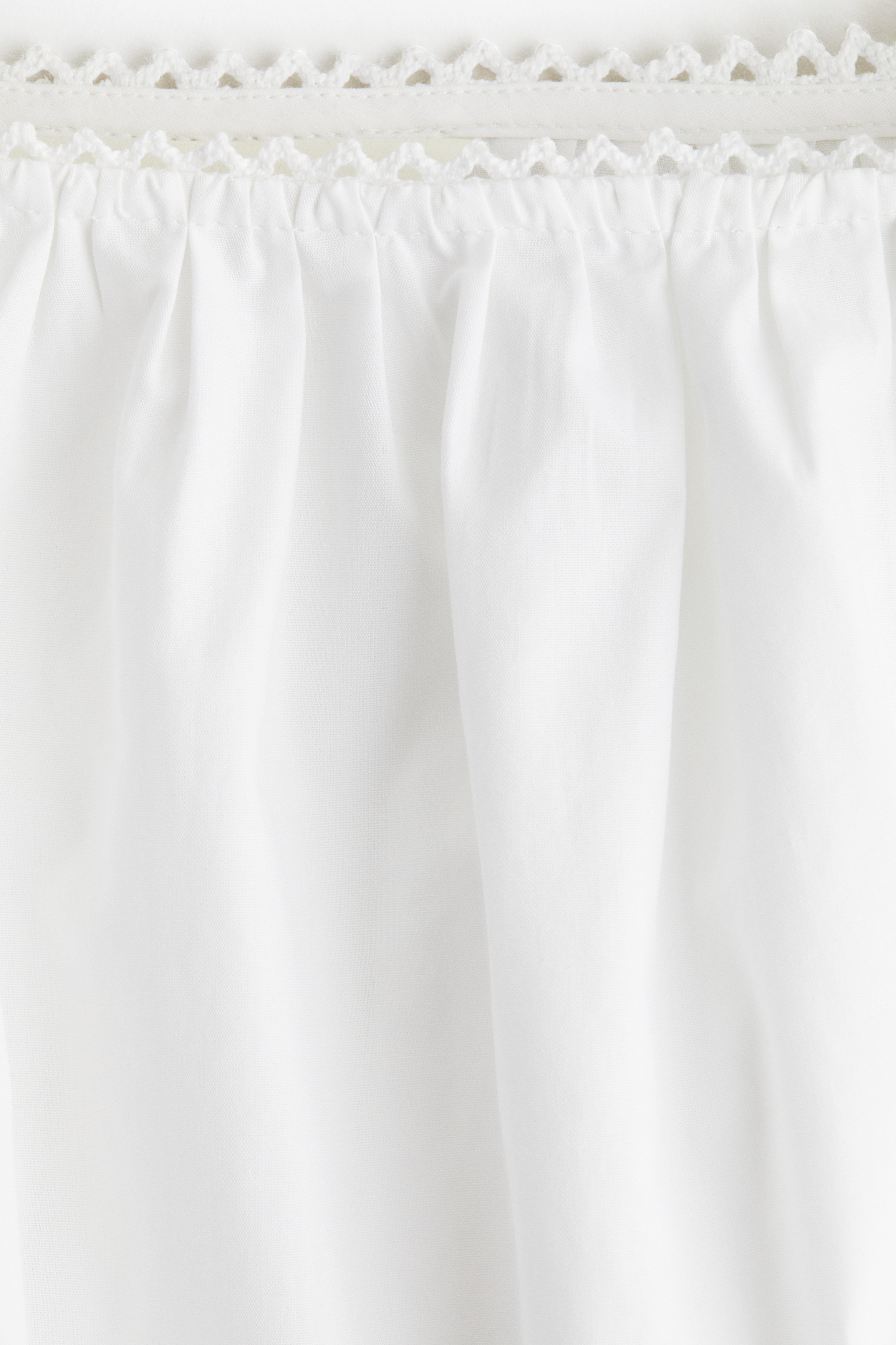 Short blouse