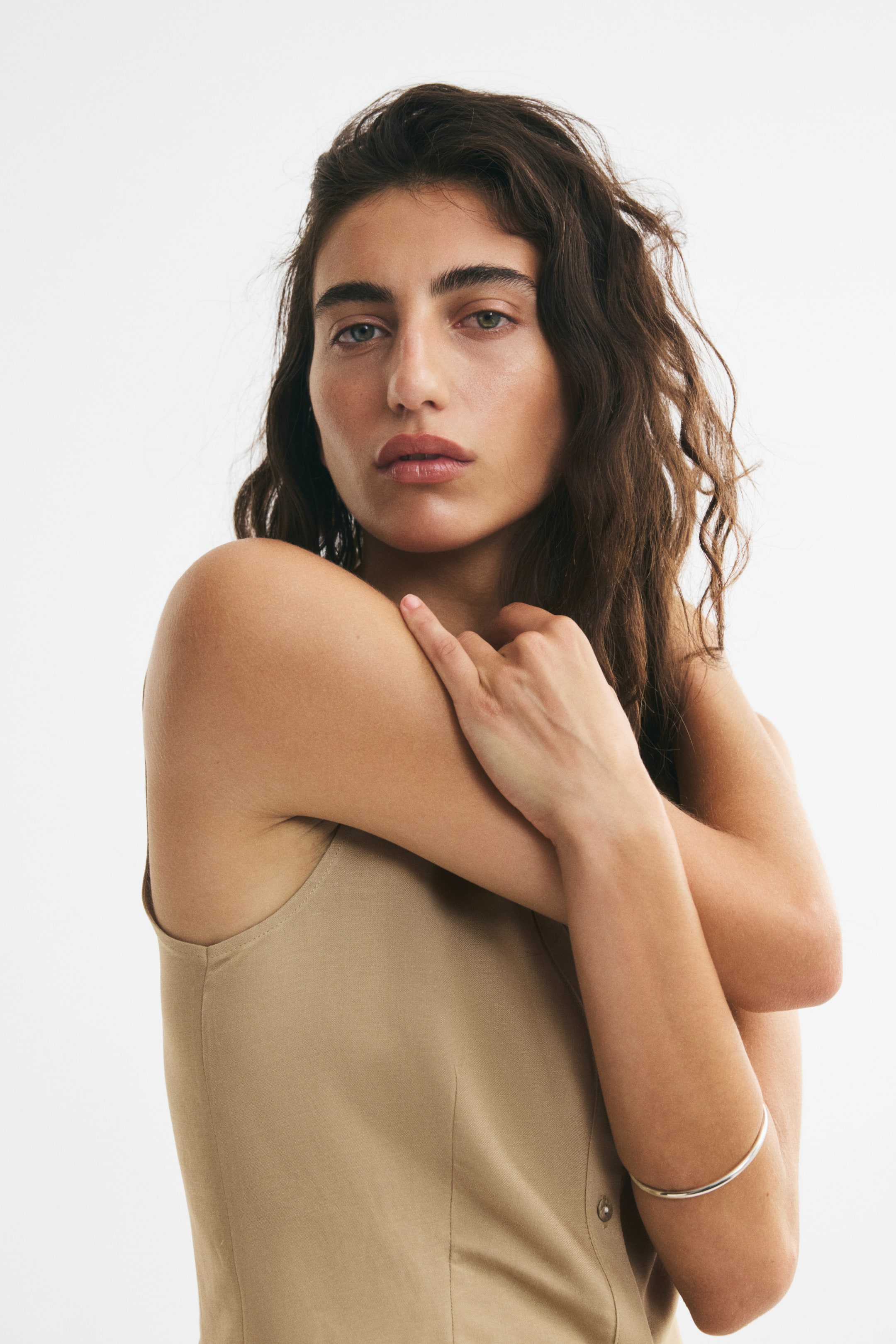 Linen-Blend V-Neck Vest