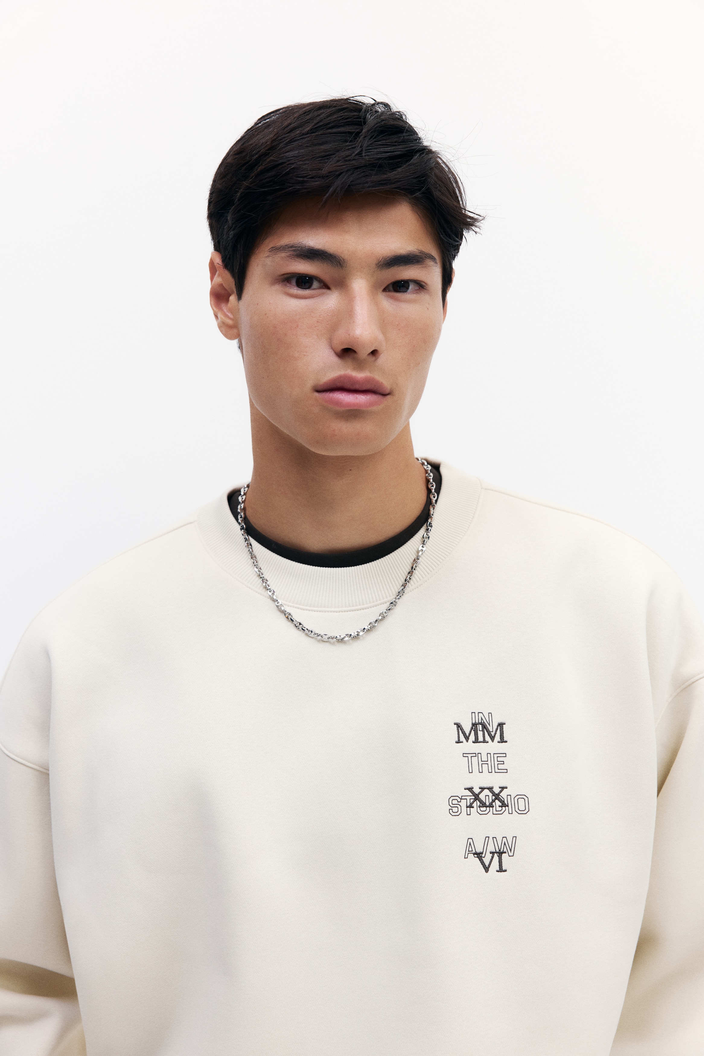 ミュージシャン HYSFORM HERATS CREWNECK SWEATSHIRTS ミュージシャン