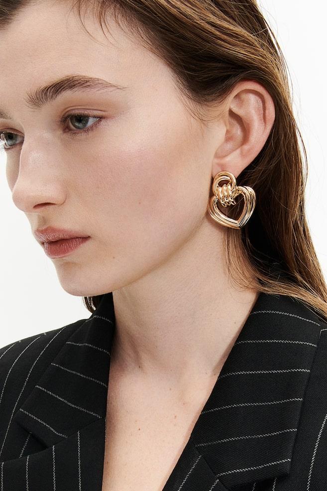 Heart-shaped earrings - Gold-coloured - 4