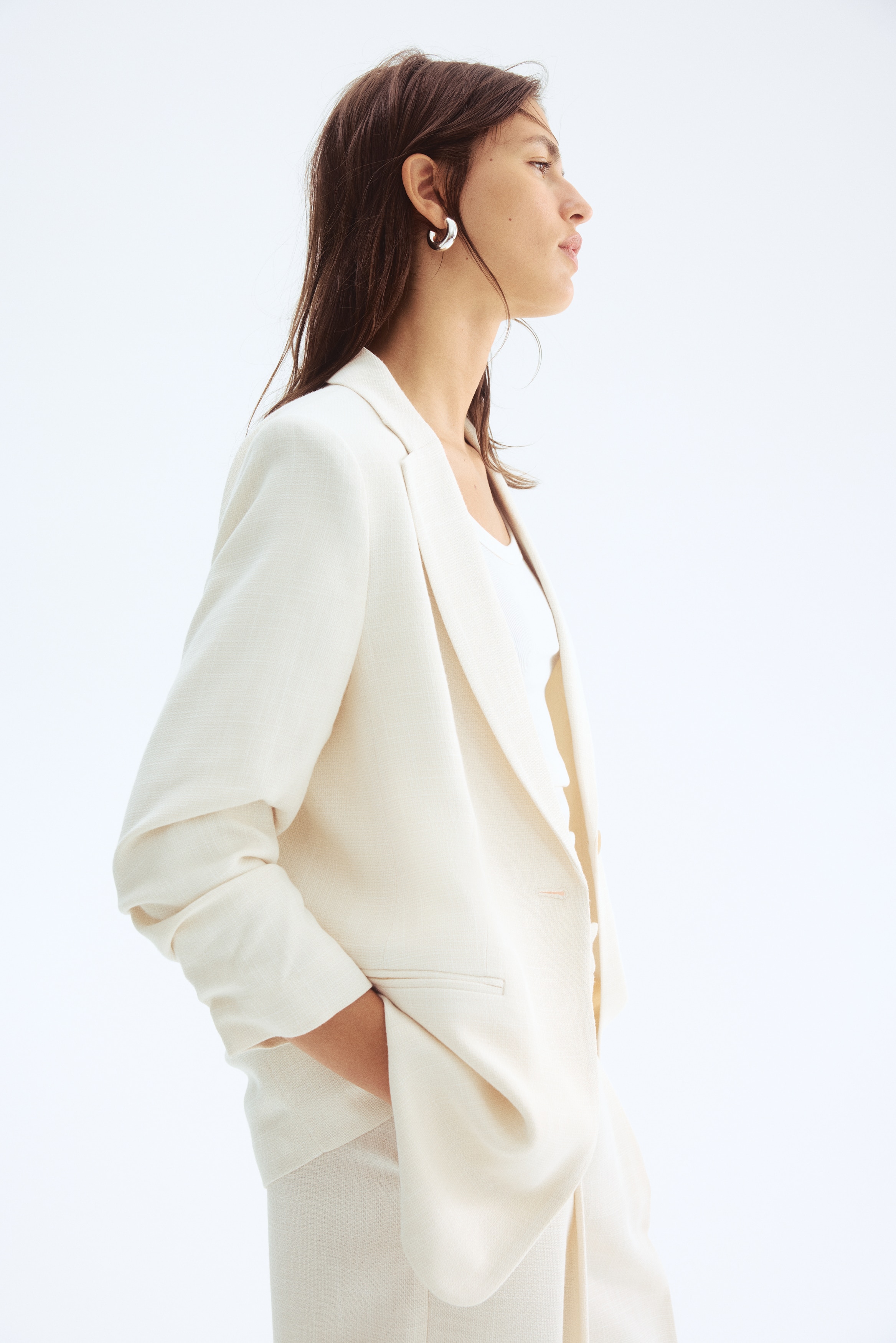 Gathered-sleeve blazer