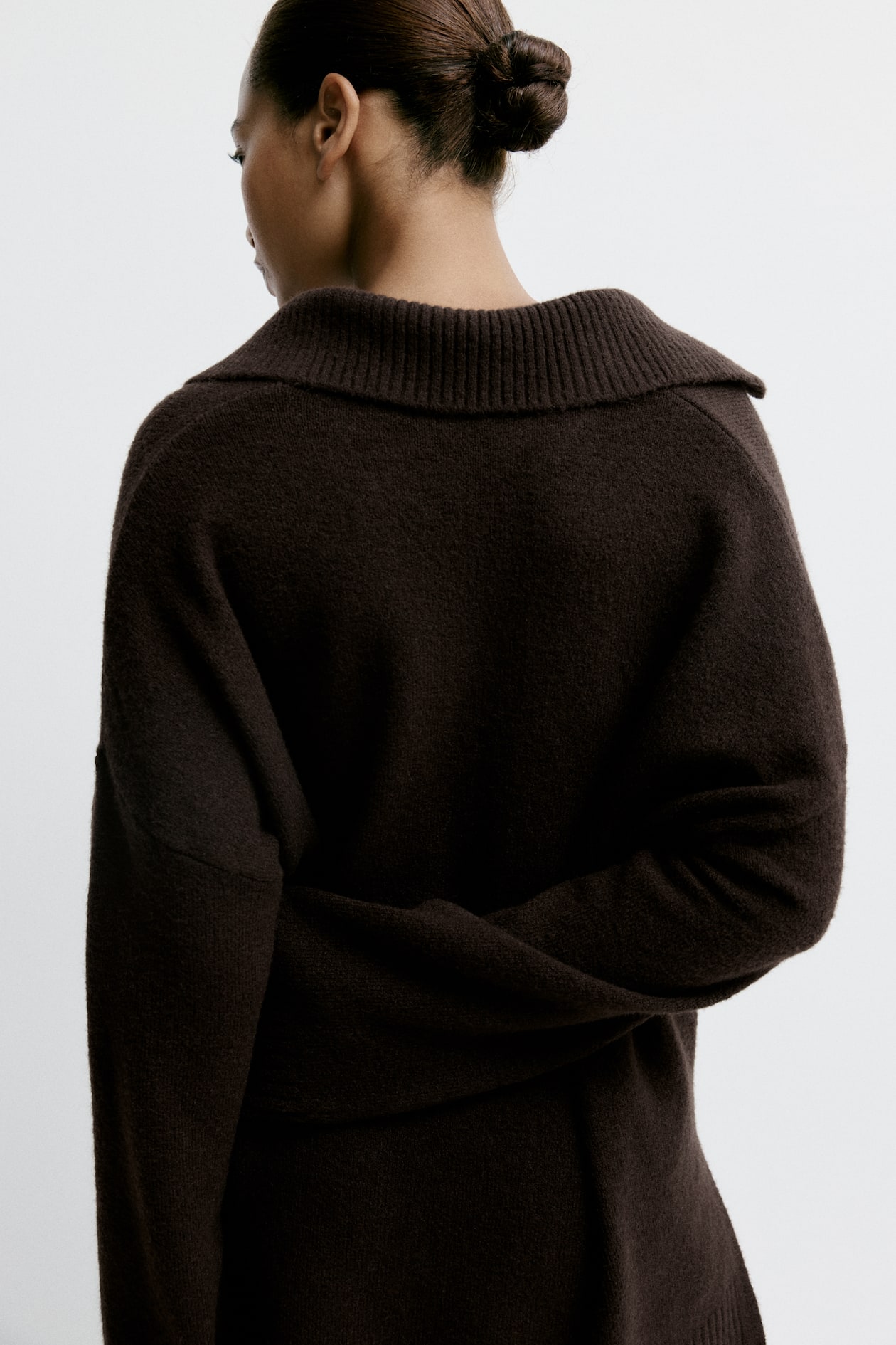 Fine-knit collared jumper - image 3