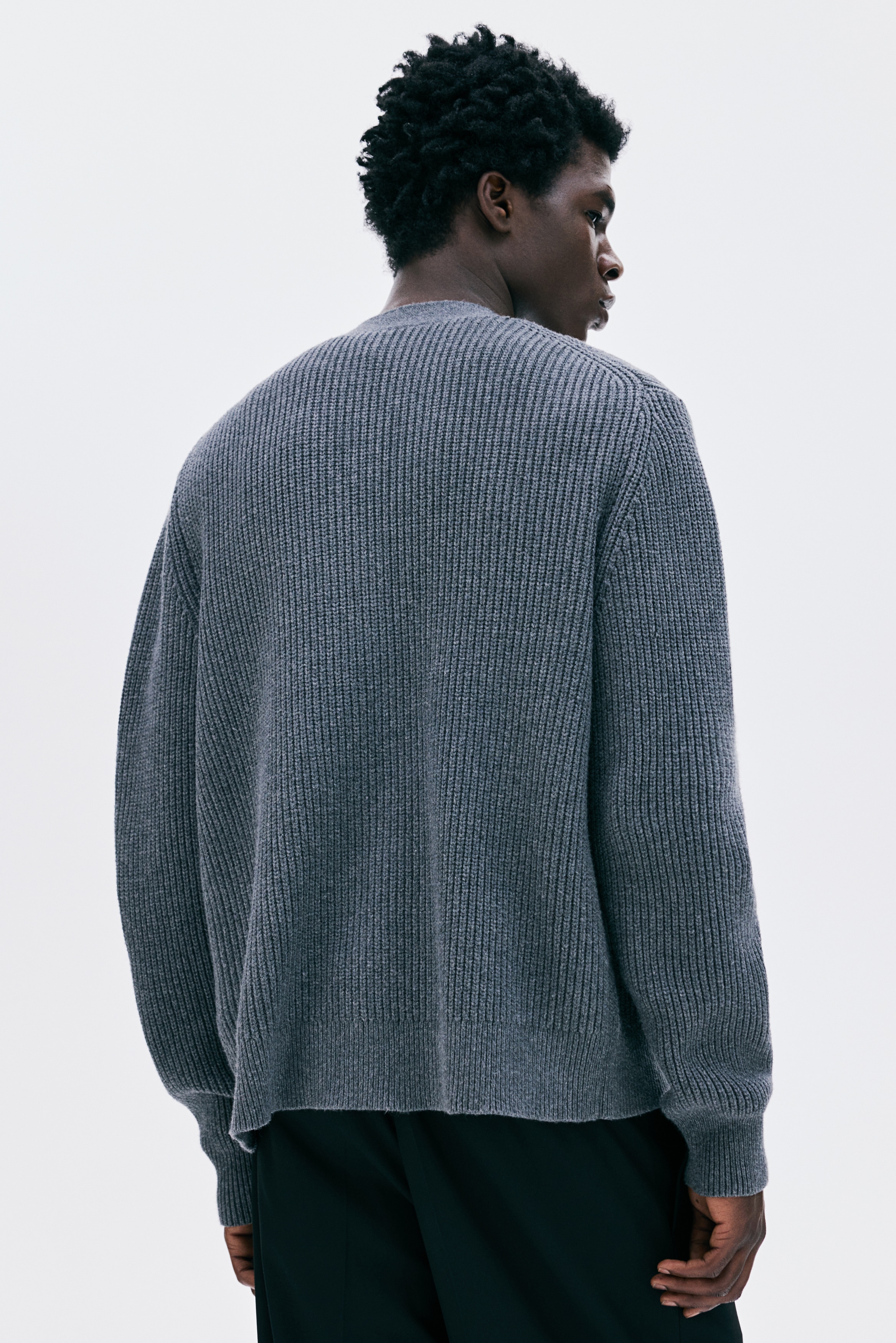 Regular Fit Rib-knit cardigan