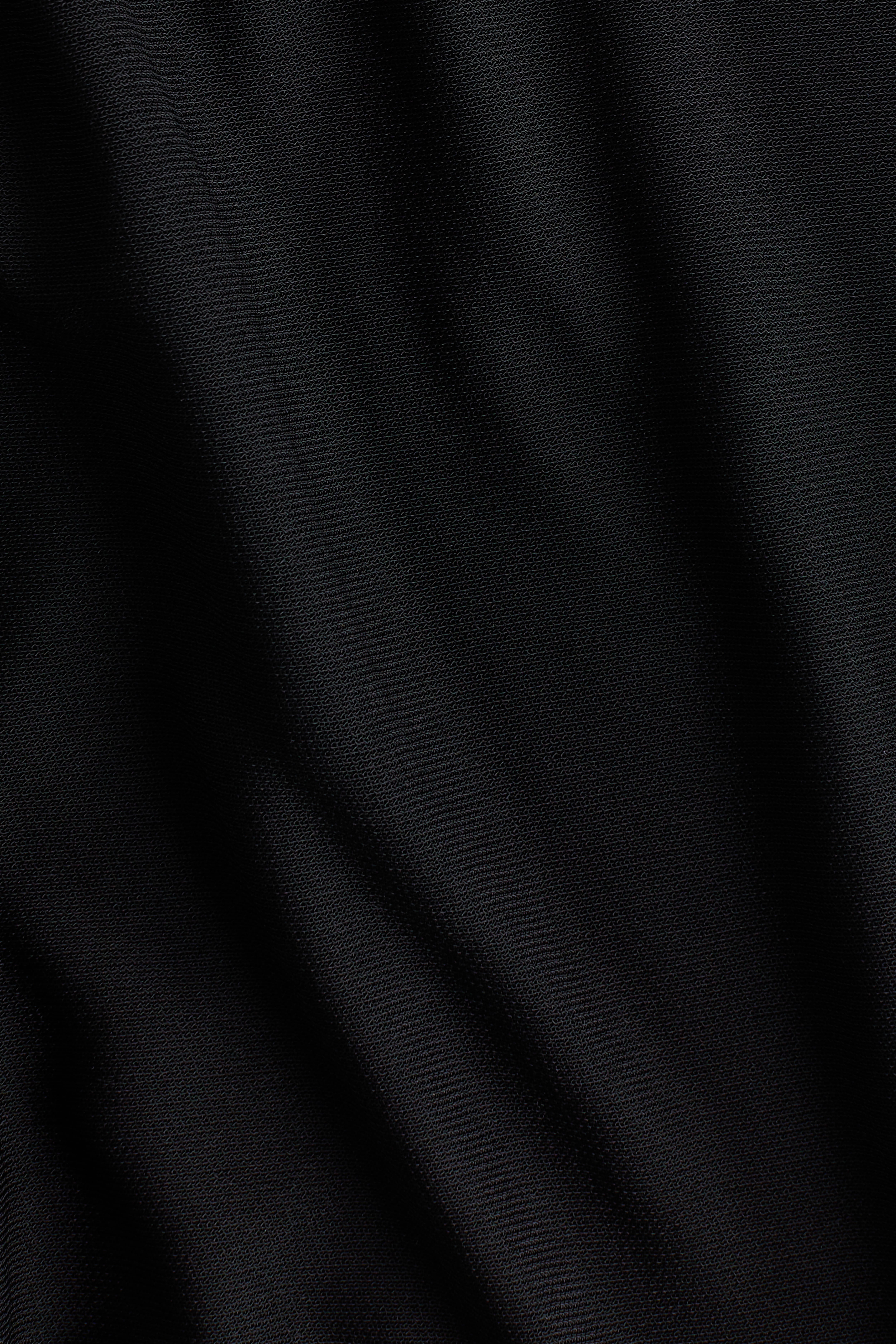 Batwing-Sleeved Jersey Top